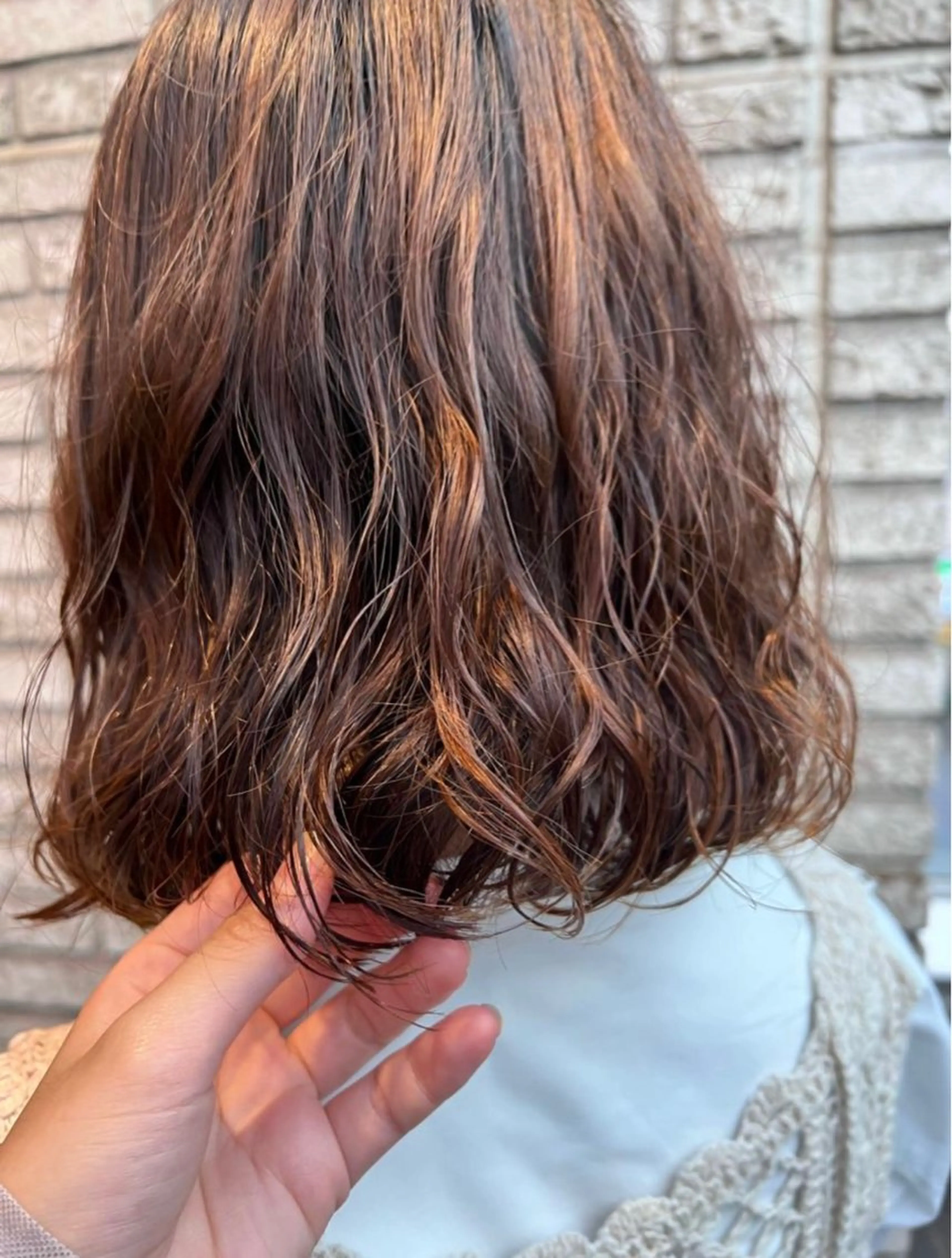ミディアム パーマ 【本日完全無料】 キサヌキミワのヘアスタイル