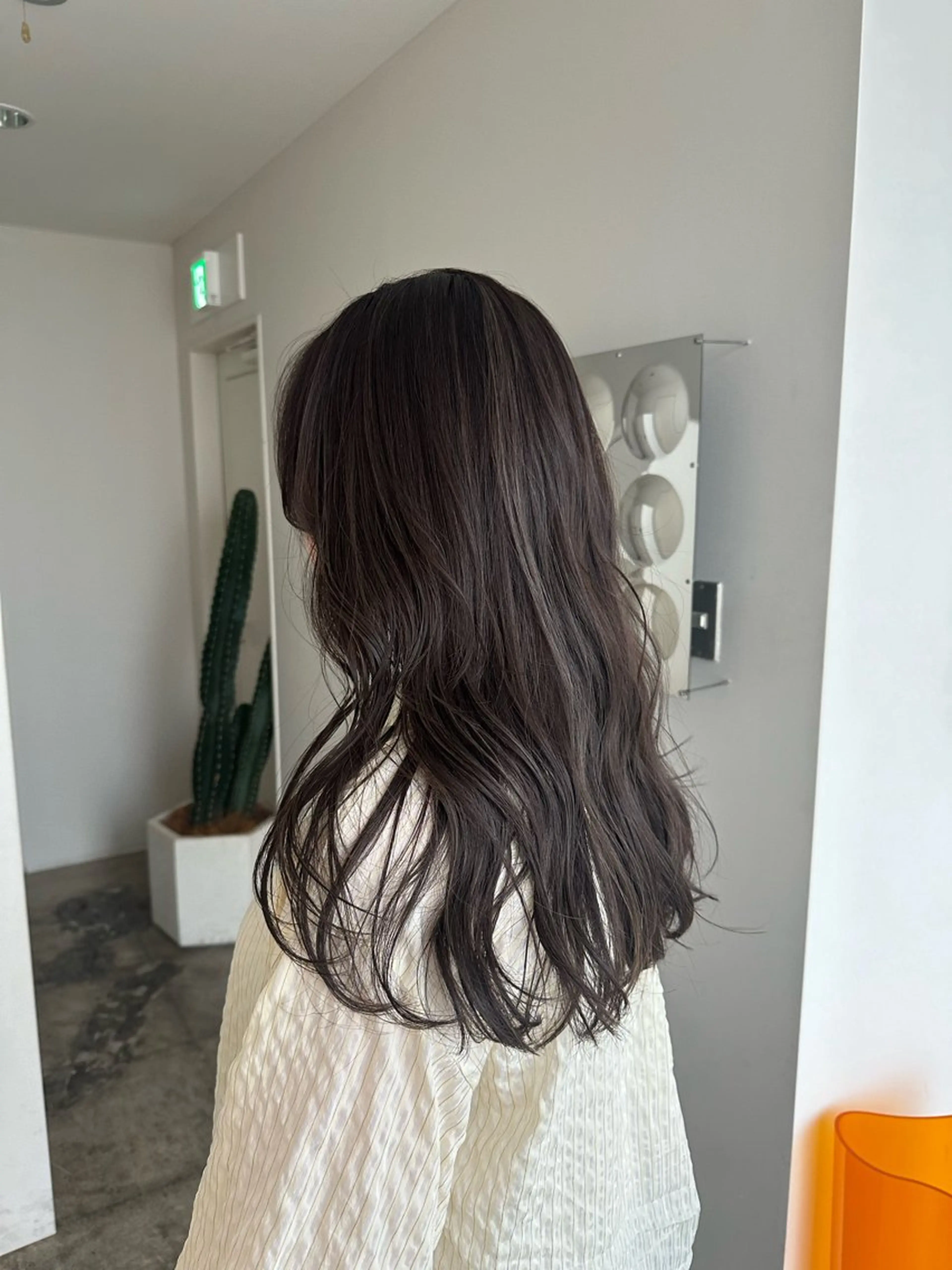 ブリーチリタッチ ＋ カラー＋aujuaトリートメントの写真
