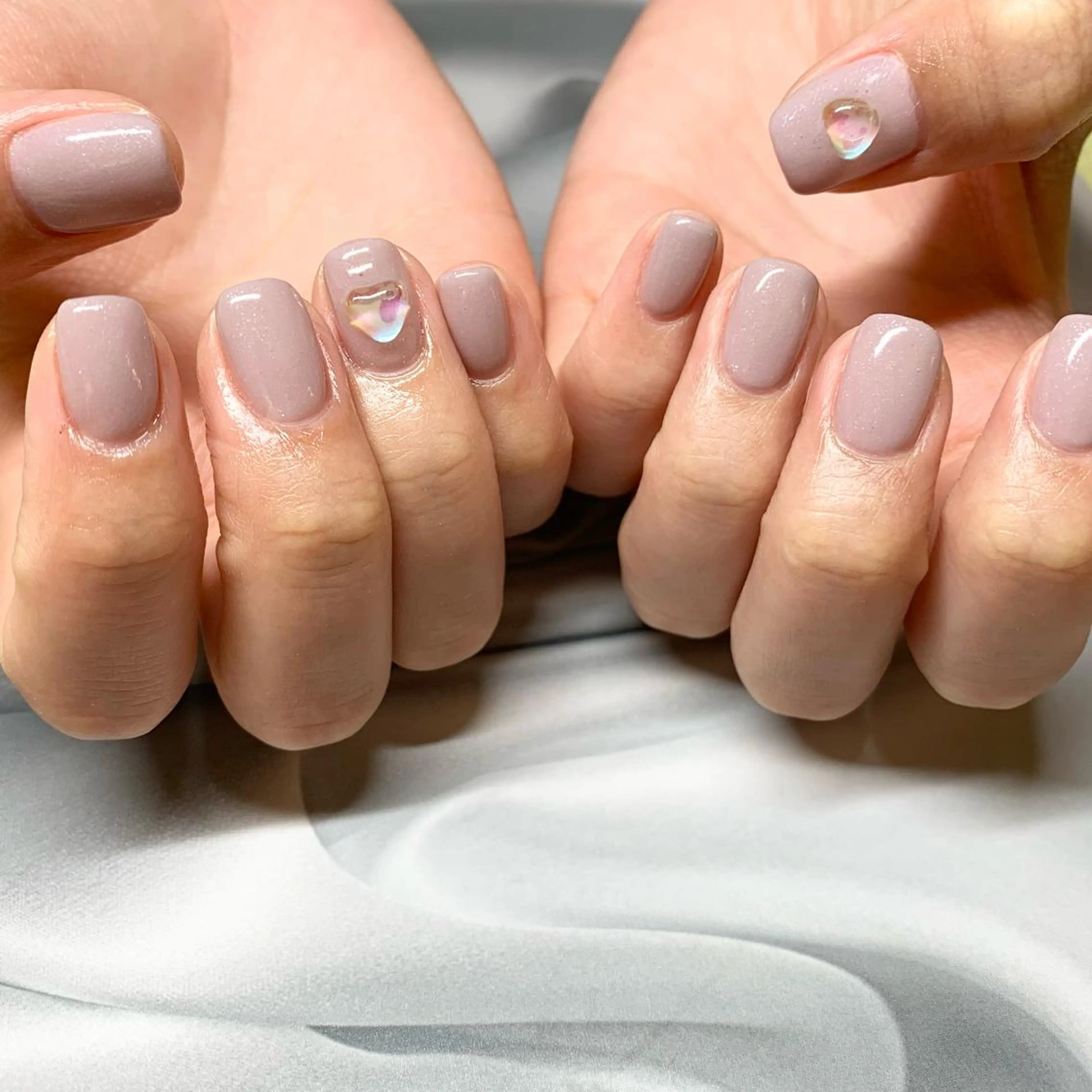 ネイル ハンドネイル ウシク ミユキのネイルデザイン