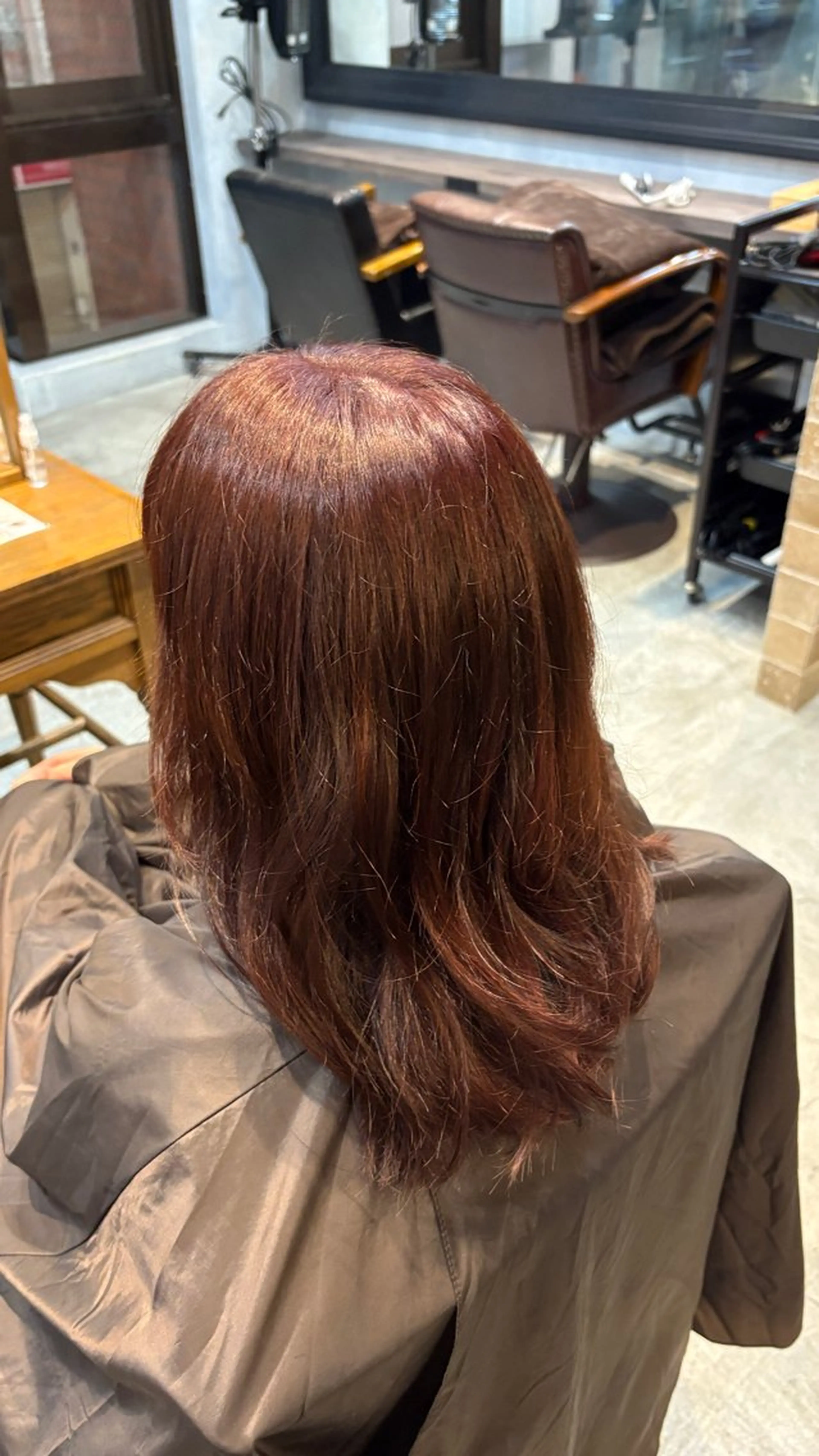 セミロング ピンクブラウン ヘアカラー りん/神楽坂 English okのヘアスタイル