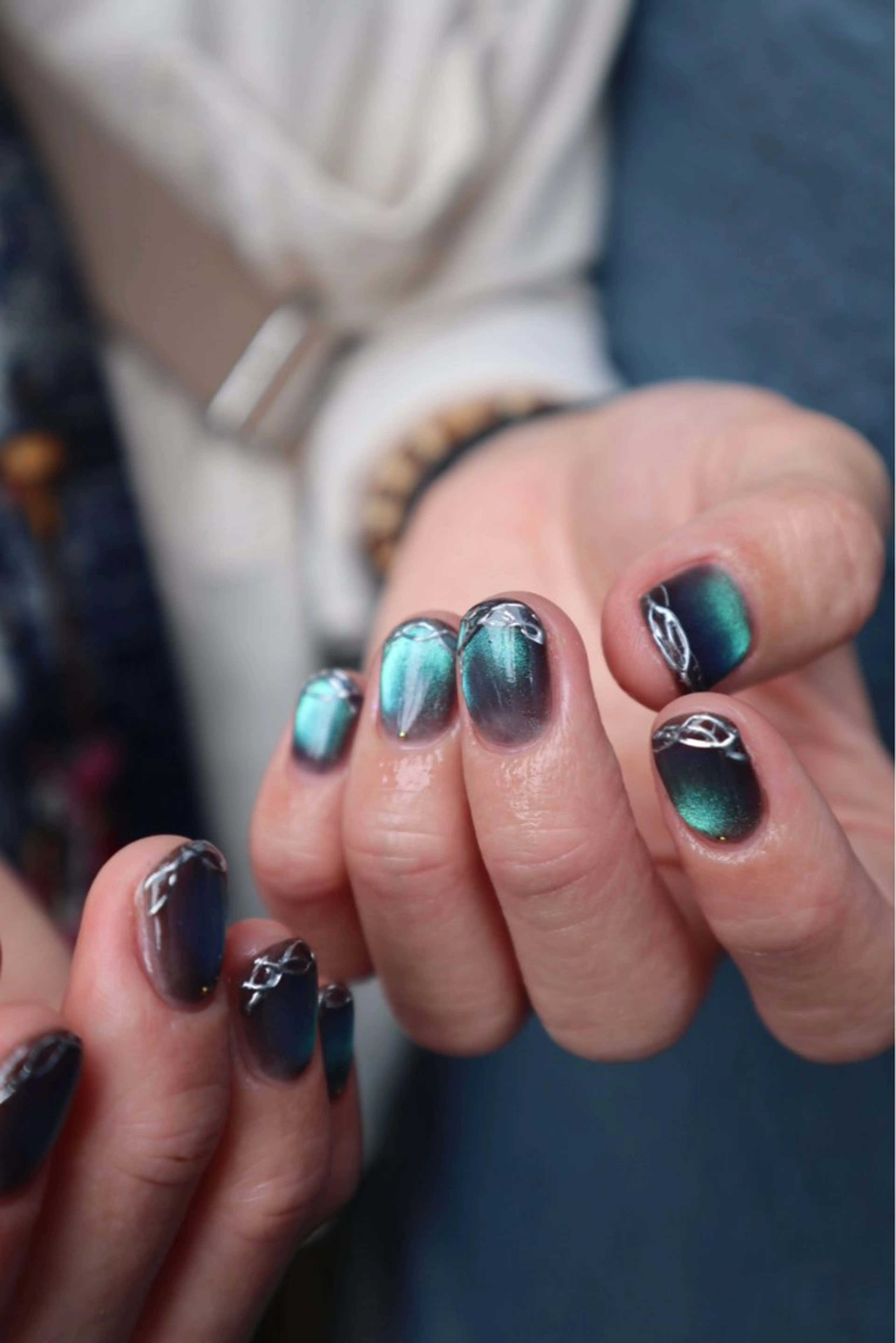 ネイル ブルー グリーン マグネットネイル ハンドネイル sister  mohawk所属・chika ／ nailのネイルデザイン