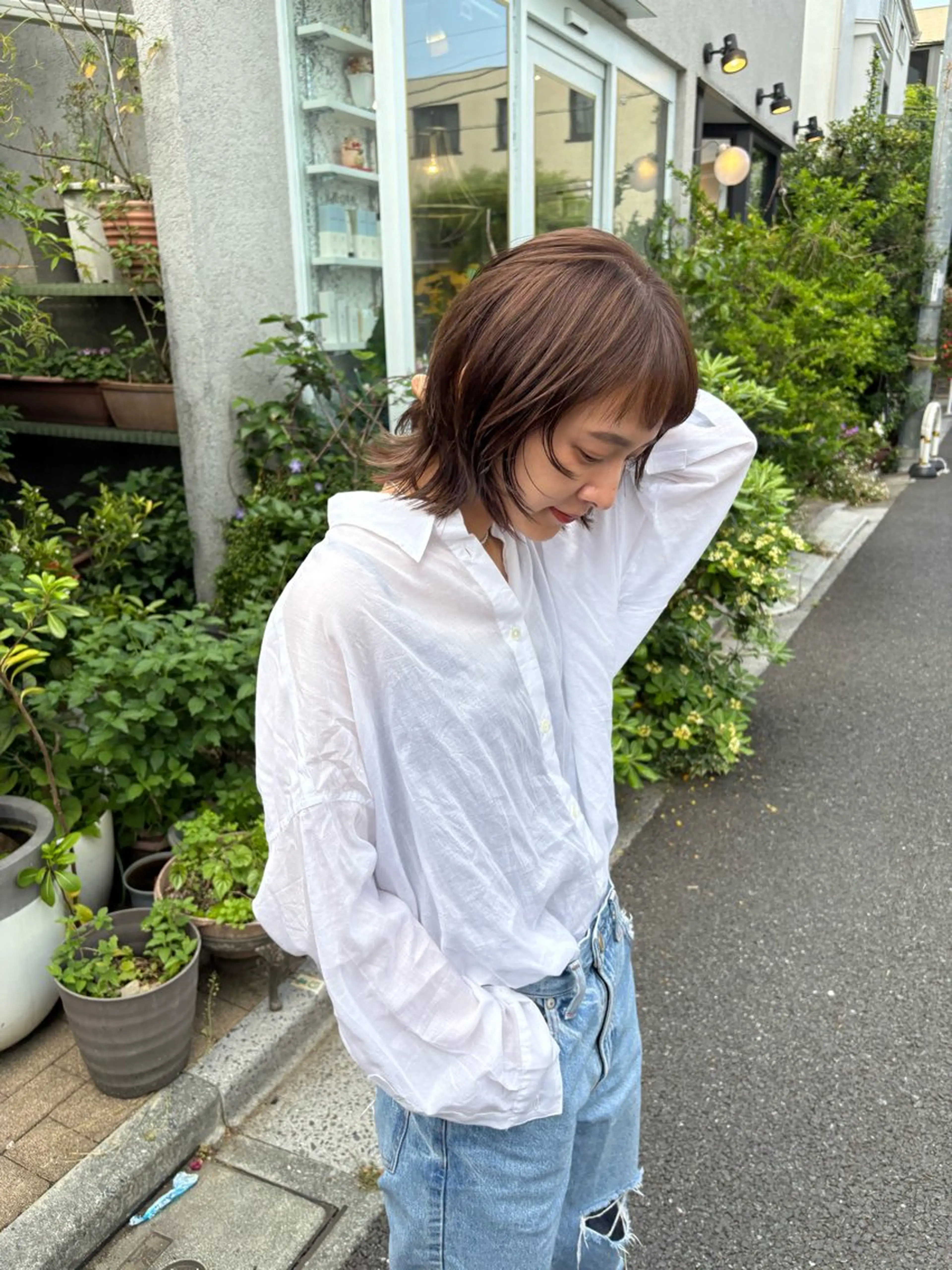 ミディアム カラー ボブレイヤー ボブ レイヤーカット カット ヘアカラー トリートメント 似合わせカット レイヤーボブウルフのヘアスタイル