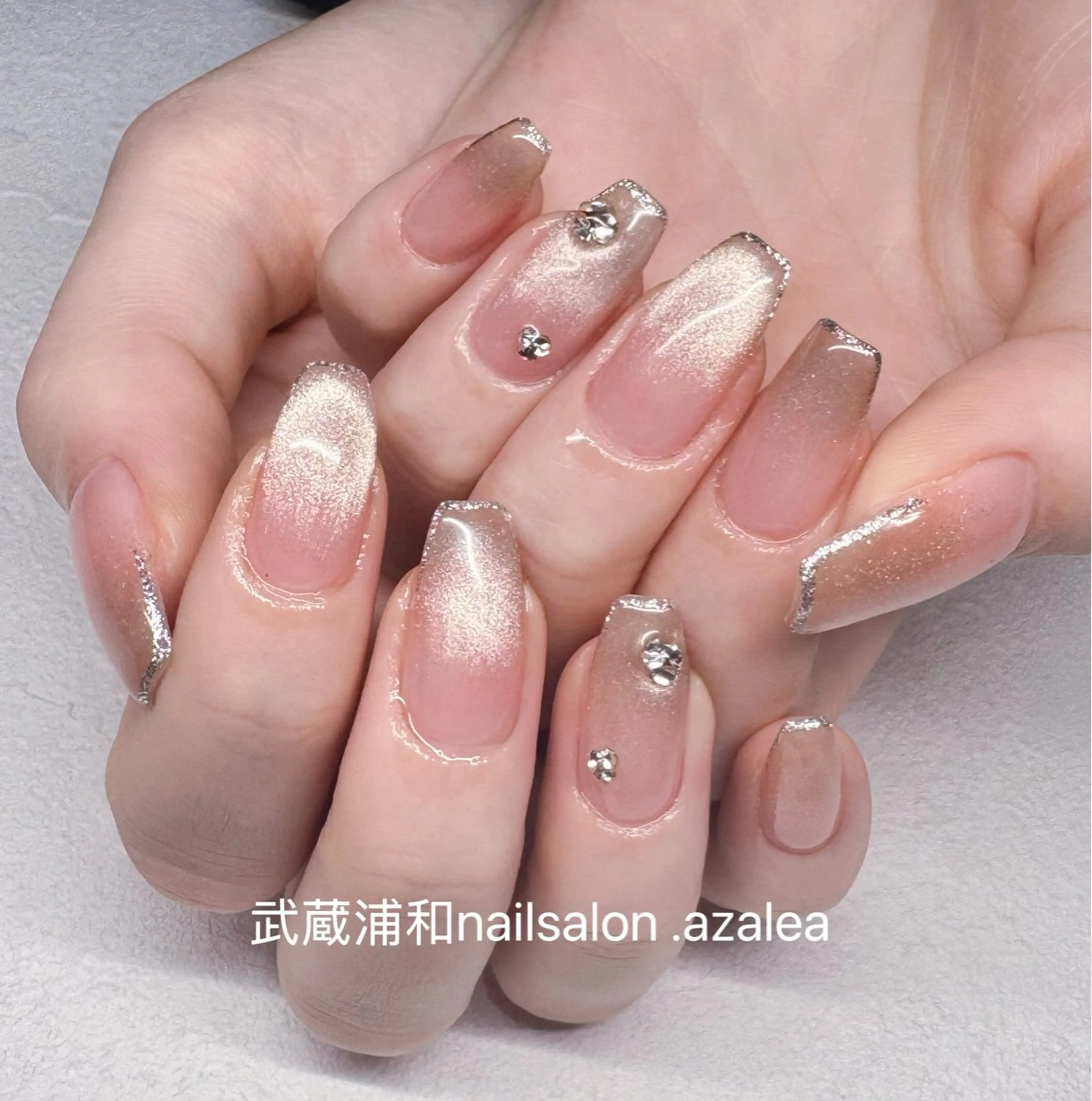 ネイル ハンドネイル R inのネイルデザイン