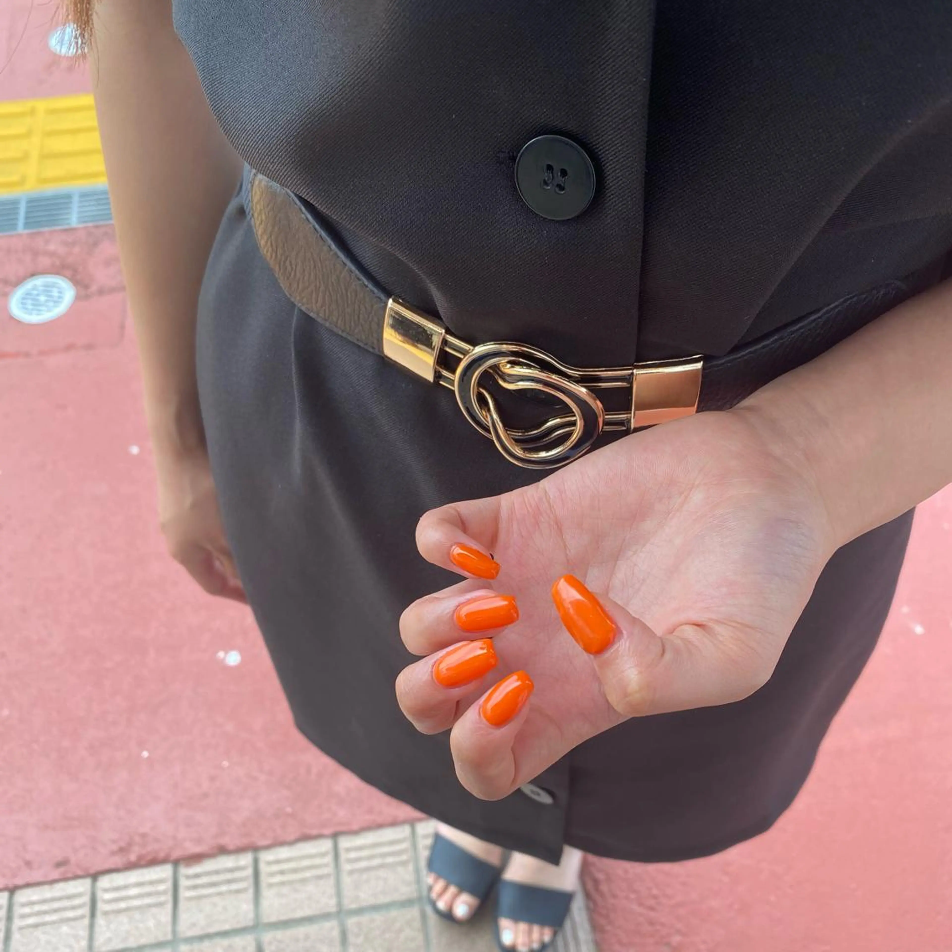 ネイル EARTH coiffure beaute 東松山店所属・町田 杏花のネイルデザイン