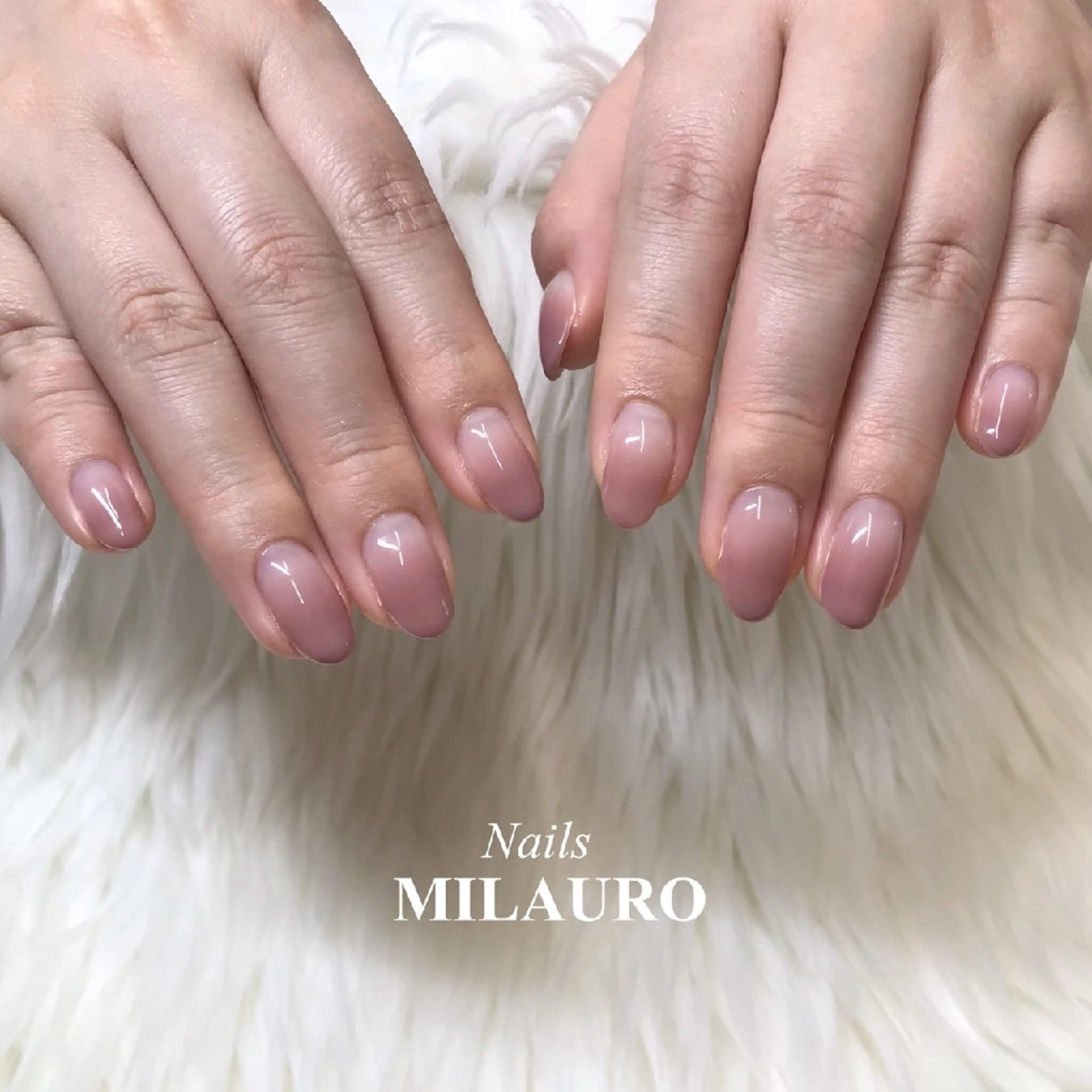 ネイル グラデーション Nails MILAURO所属・MIYUKI /大人シンプルネイルのネイルデザイン