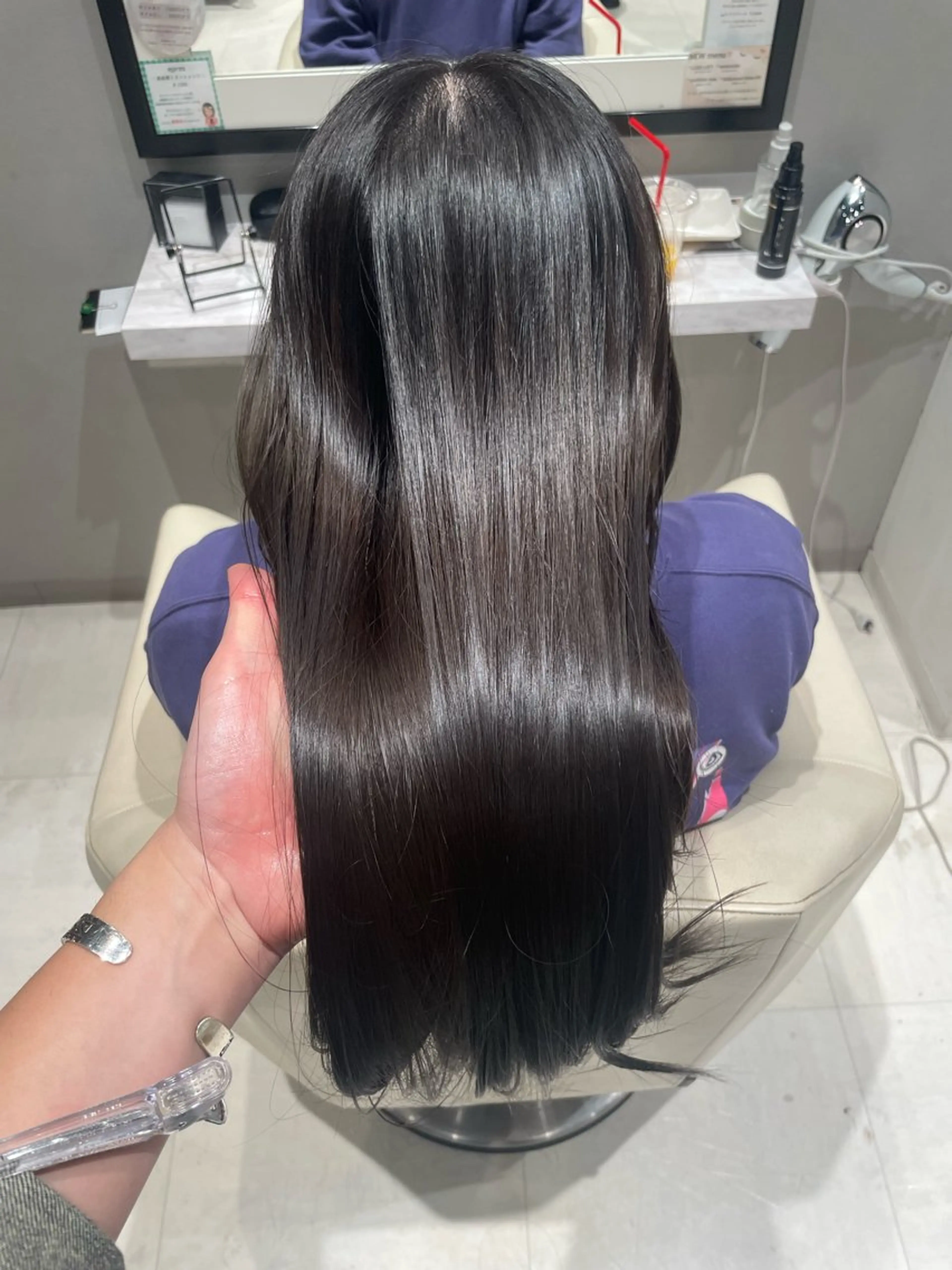 ロング カラー アッシュ トリートメント カット ヘアカラー トリートメント k-twoたき✨艶感 カラー/美髪矯正のヘアスタイル