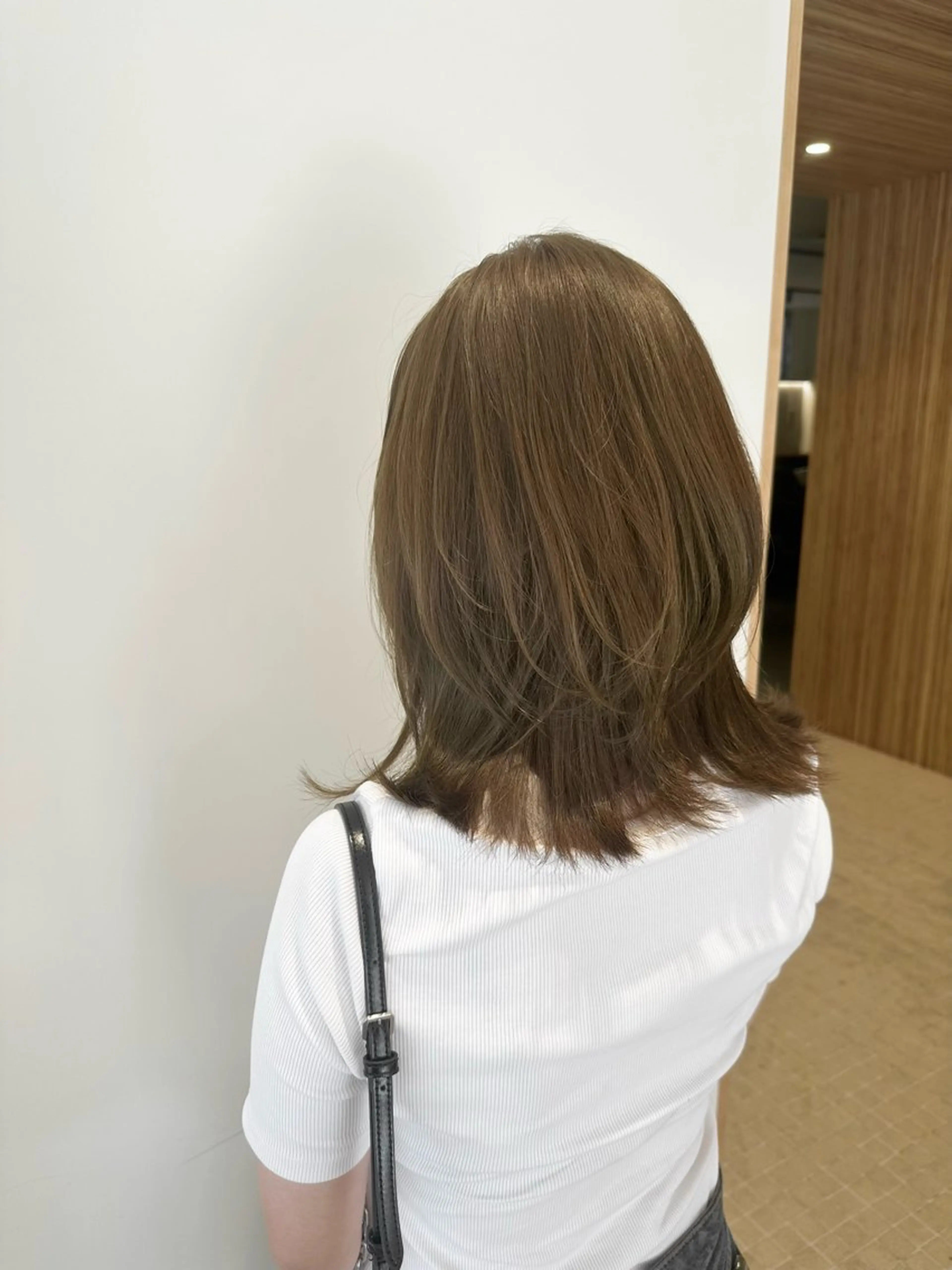 セミロング こすげ あさみのヘアスタイル