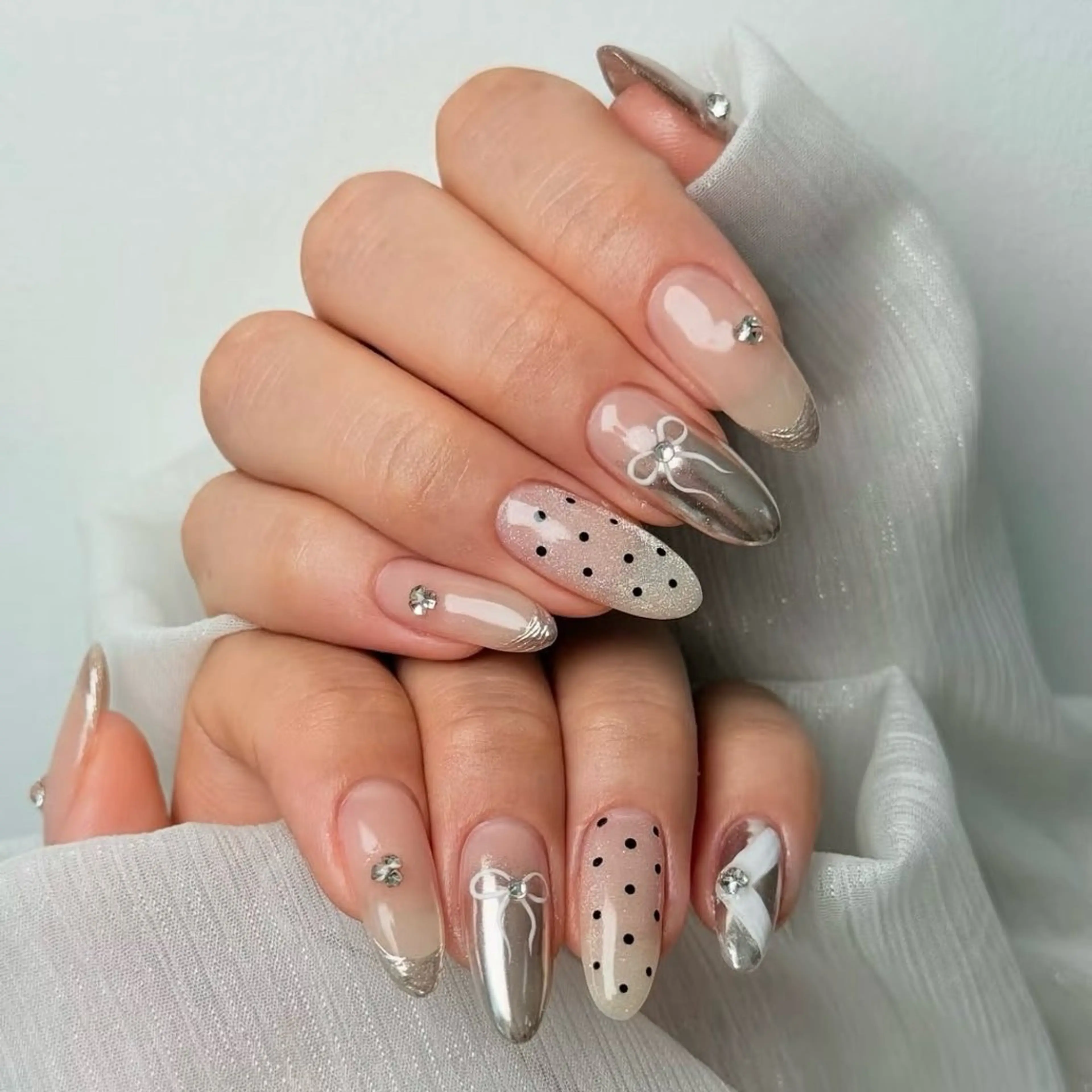 ネイル ハンドネイル もも モモのネイルデザイン