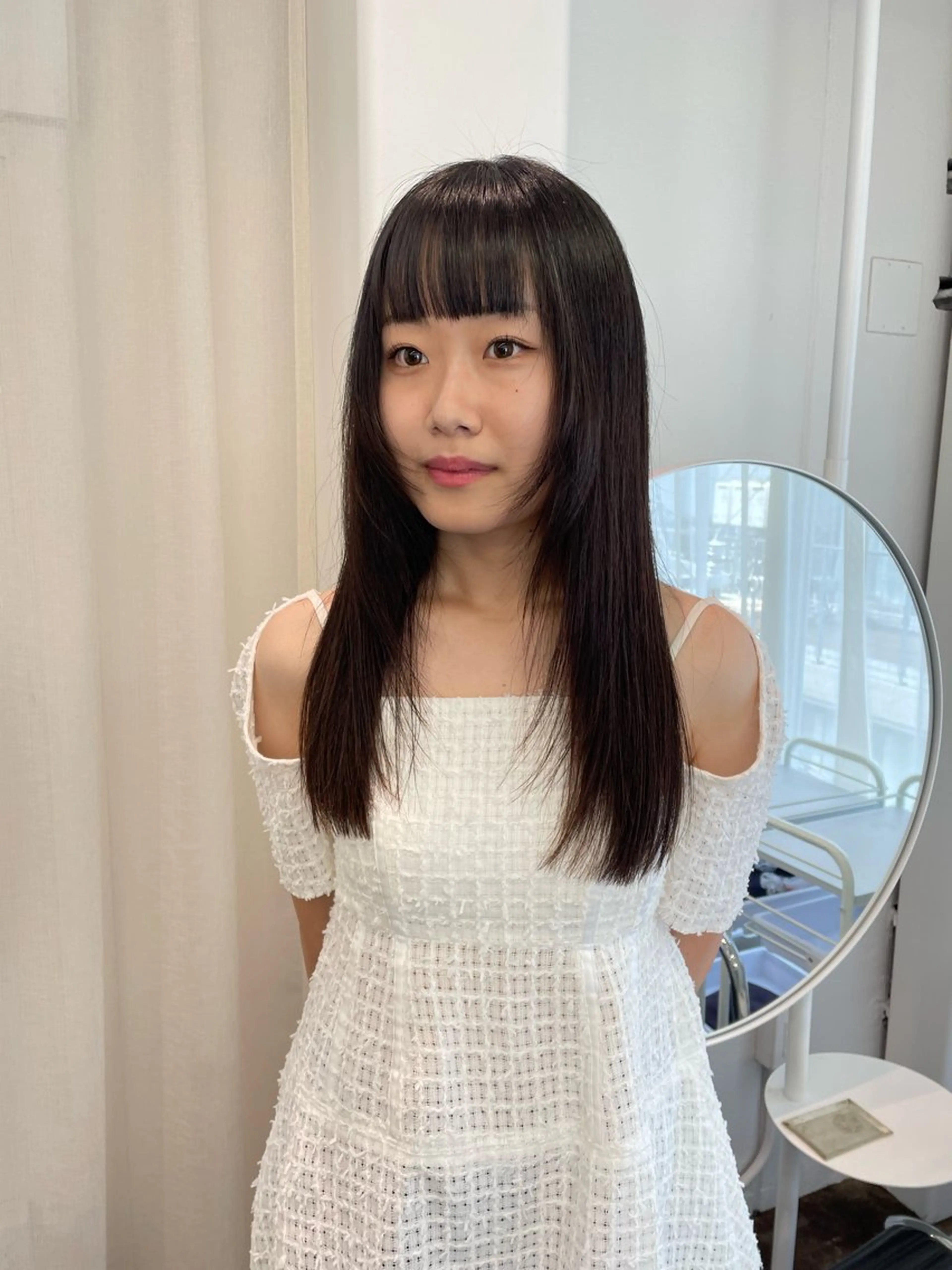 ロング カラー レイヤーカット カット ヘアカラー トリートメント レイヤーカット🎀 kanaのヘアスタイル