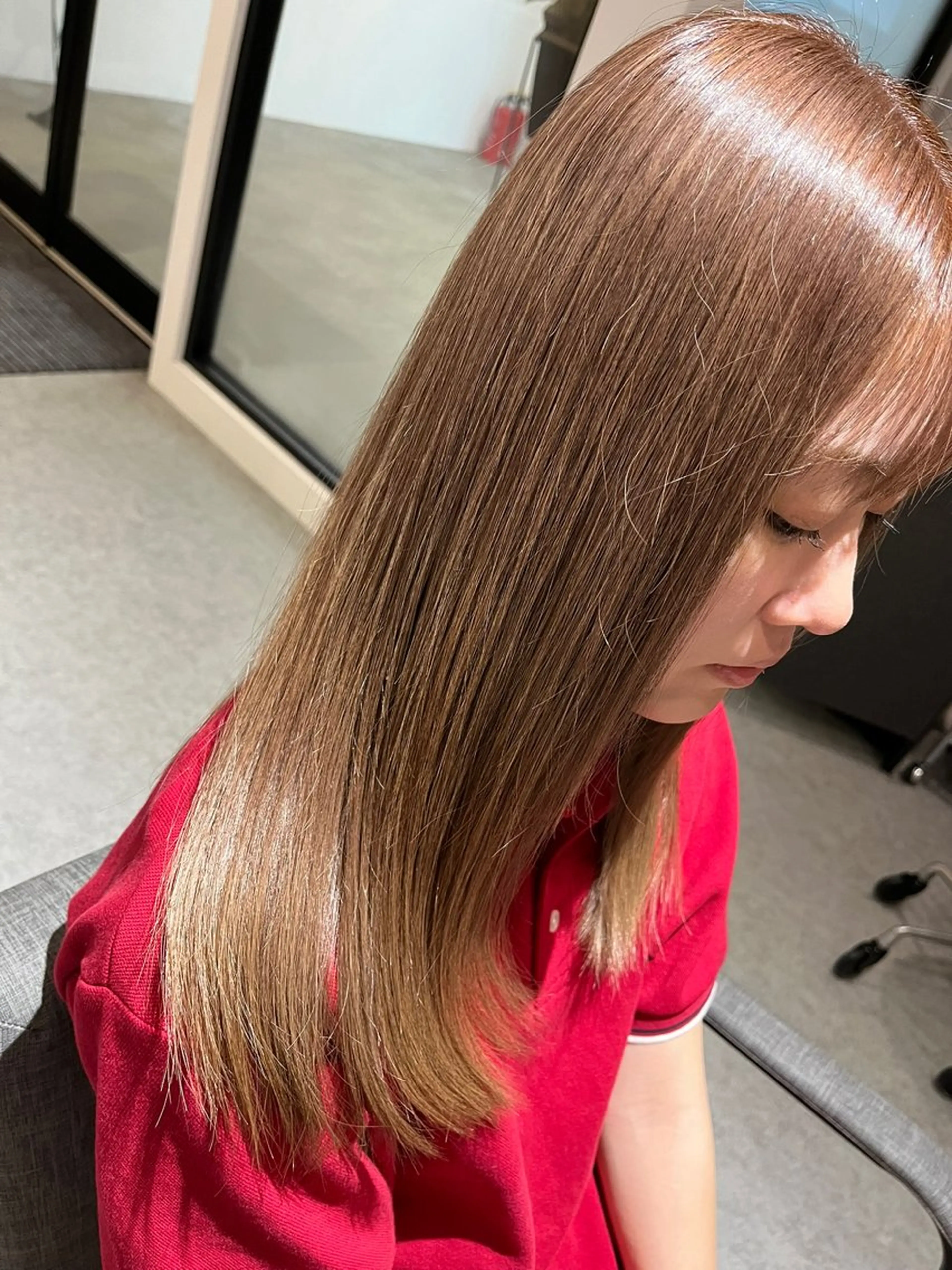 ロング カラー ベージュカラー ブリーチ ヘアカラー Asher所属・浜松街中/駐車場有 マンツーマン小畑翔平のヘアスタイル