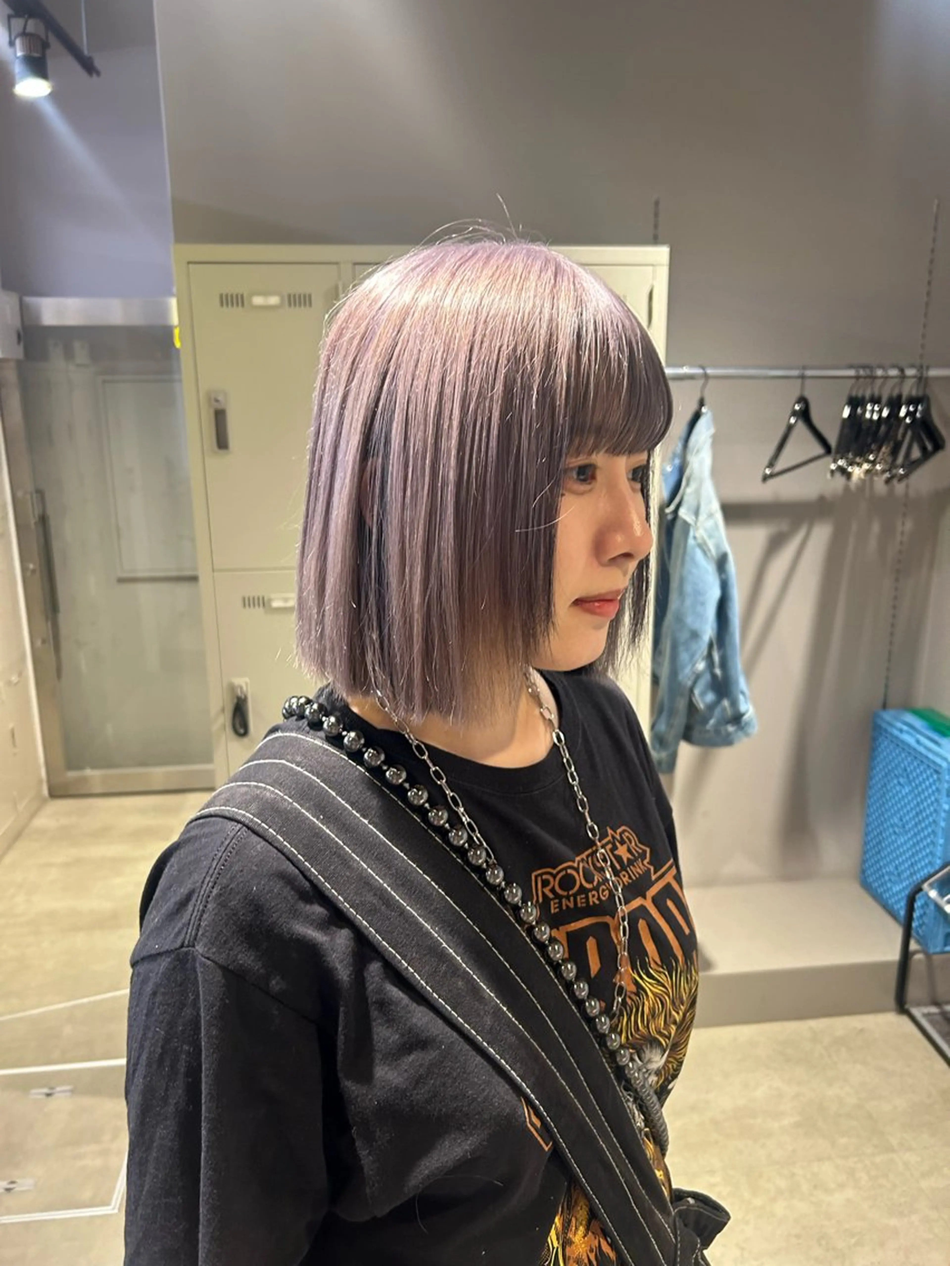 セミロング カラー ヘアカラー 韓国ヘア暗髪 ダブルカラーメンズ可のヘアスタイル