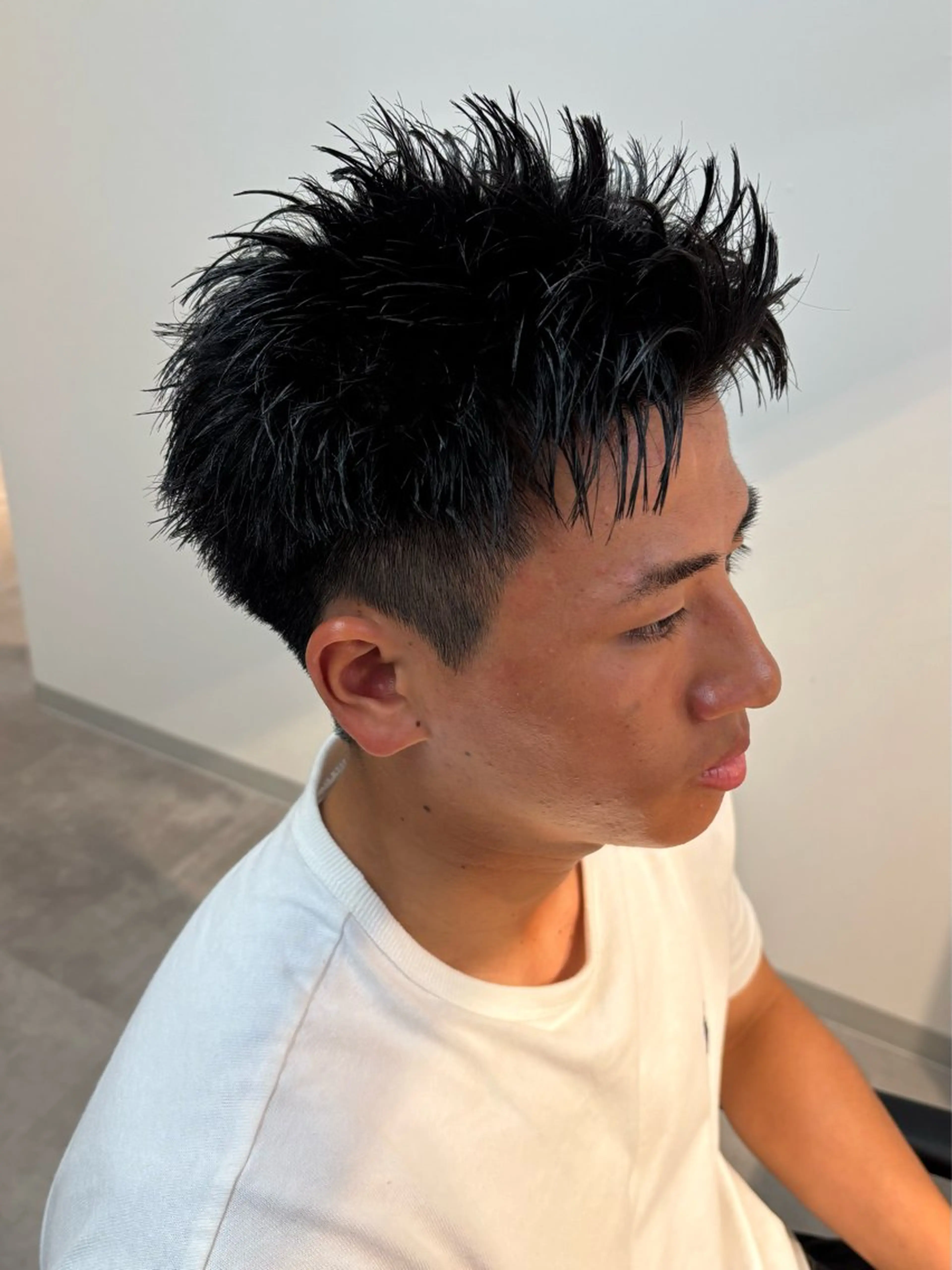 メンズ スパイキーショート 刈り上げ カット 保立メンズカット 千葉駅フェザーパーマのヘアスタイル