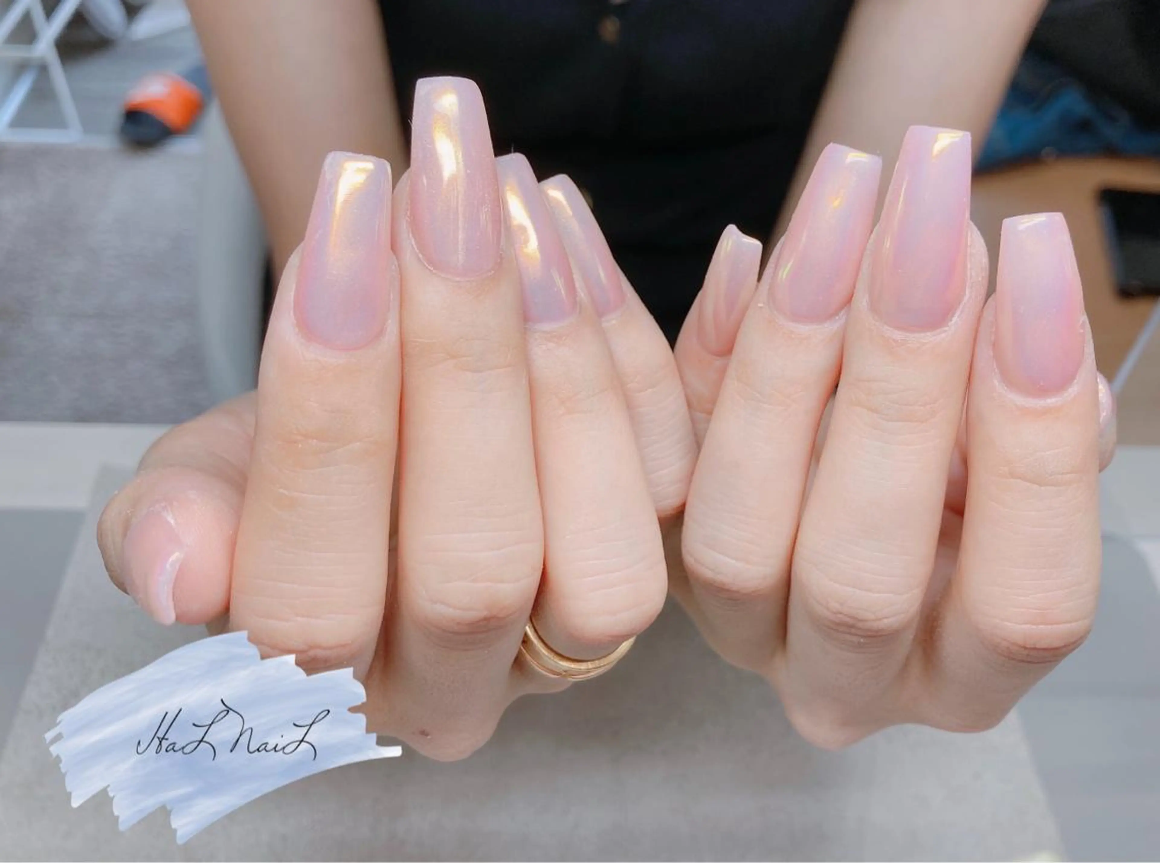 ネイル オーロラネイル ハンドネイル HaL NaiLのネイルデザイン