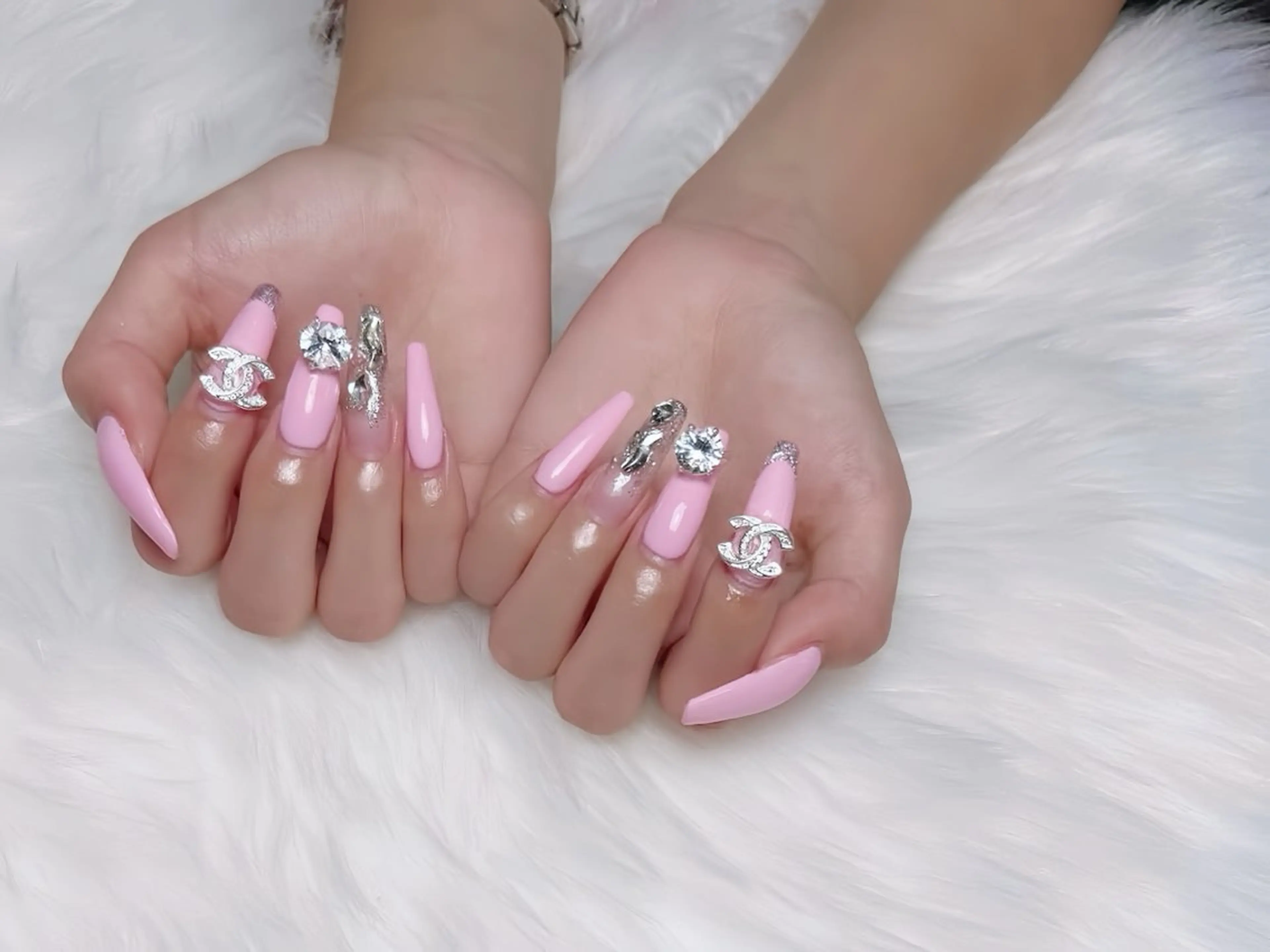 ネイル アートネイル フレンチネイル ジェルネイル 韓国ネイル ミラーネイル ハンドネイル Rin Nail所属・Rin Nailのネイルデザイン