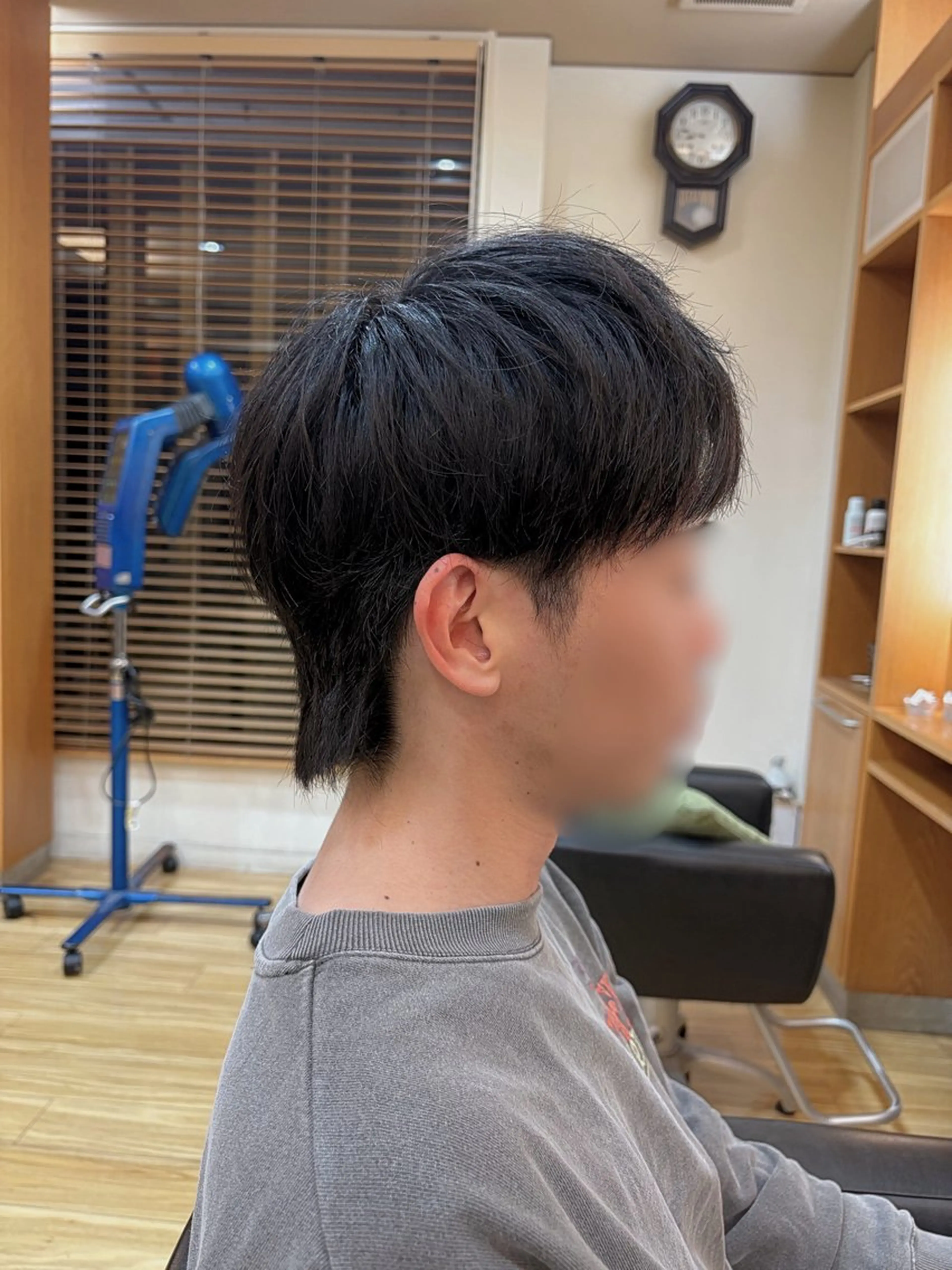 夜19時​〜​男性のみ　残り1名‼️   メンズカットの写真