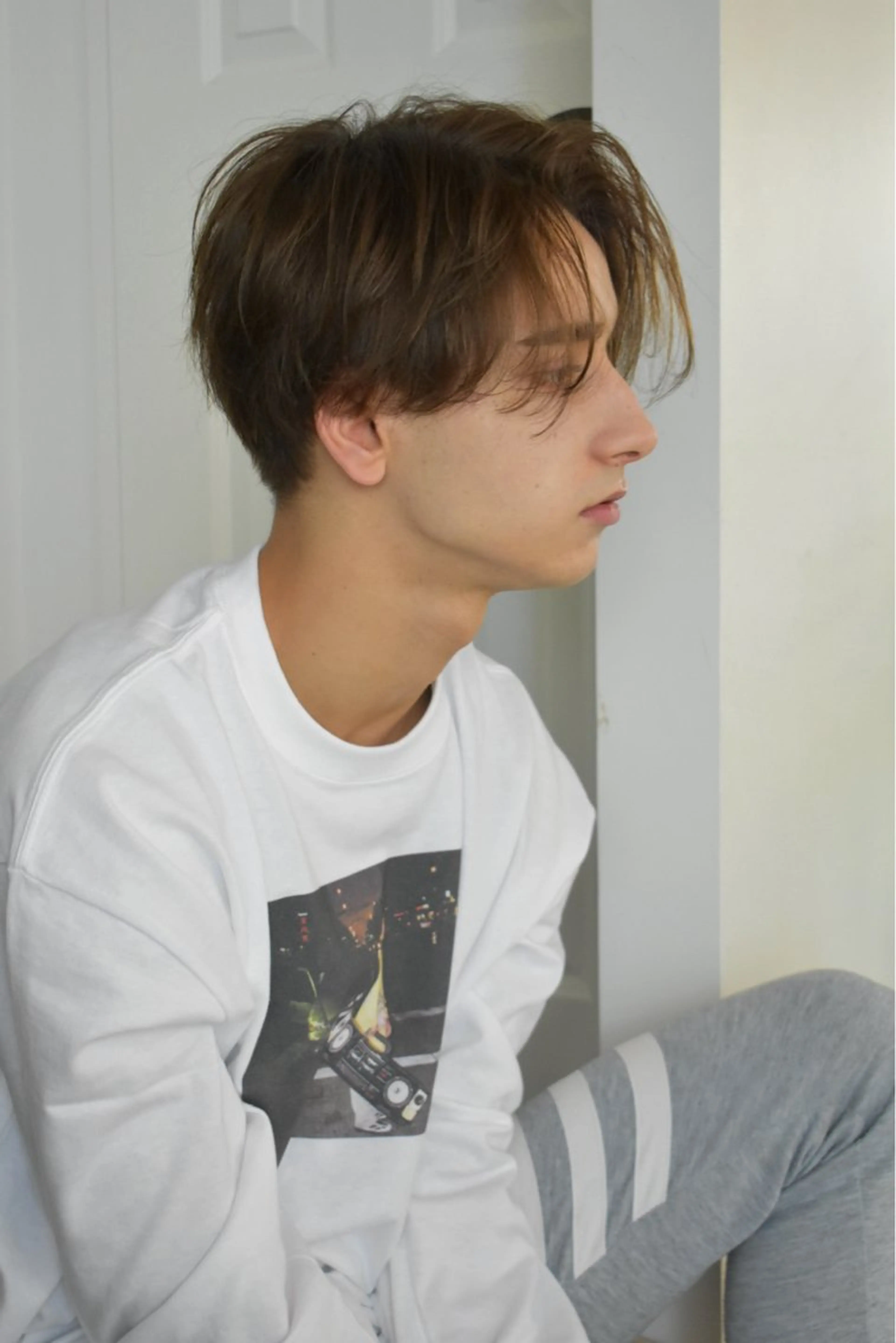 ミディアム カラー メンズ センターパート カット ヘアカラー December/jingumae所属・メンズパーマ 特化うえちりくのヘアスタイル