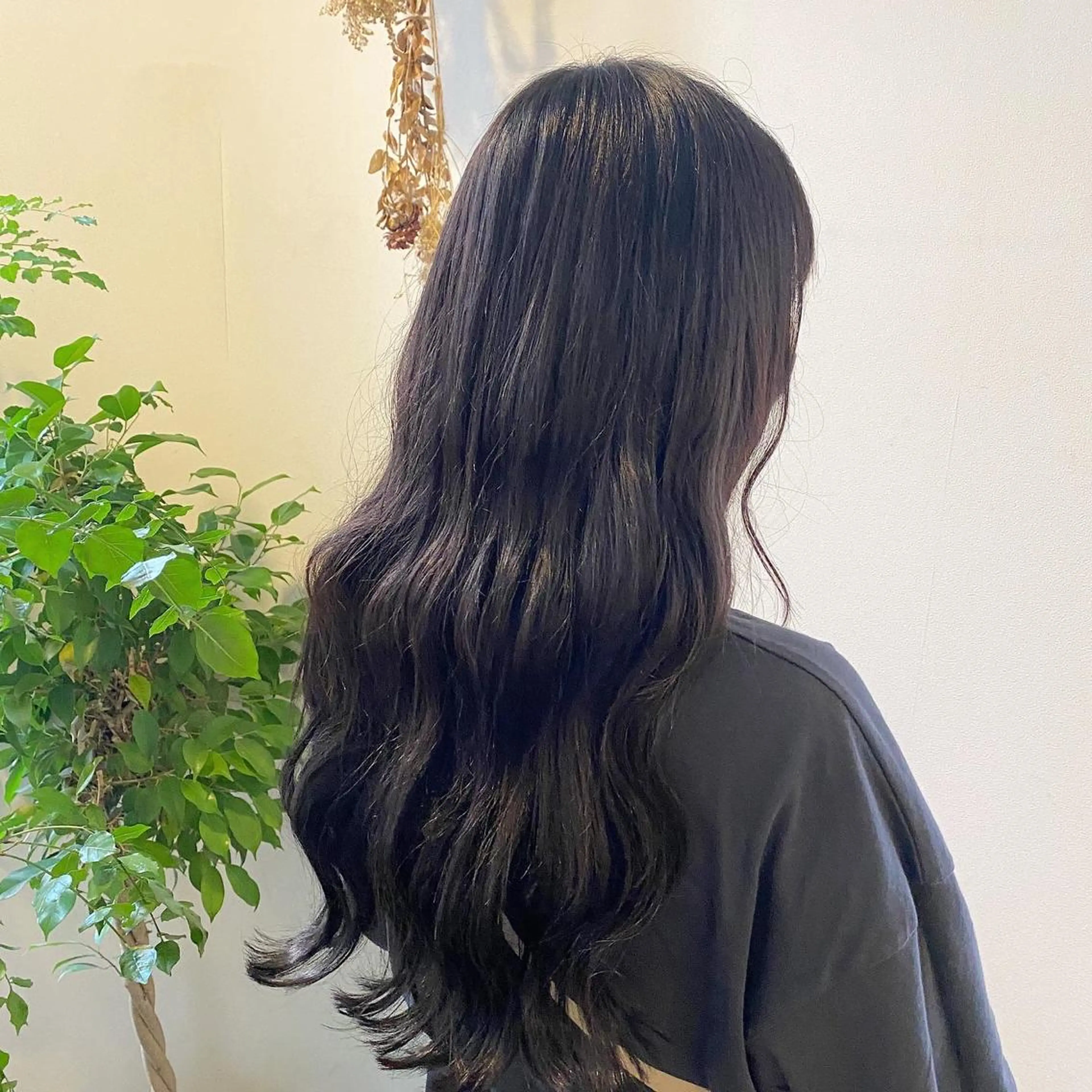 セミロング ヘアカラー エクステ シールエクステ✨️韓 国羽エクステ🪽和希のヘアスタイル