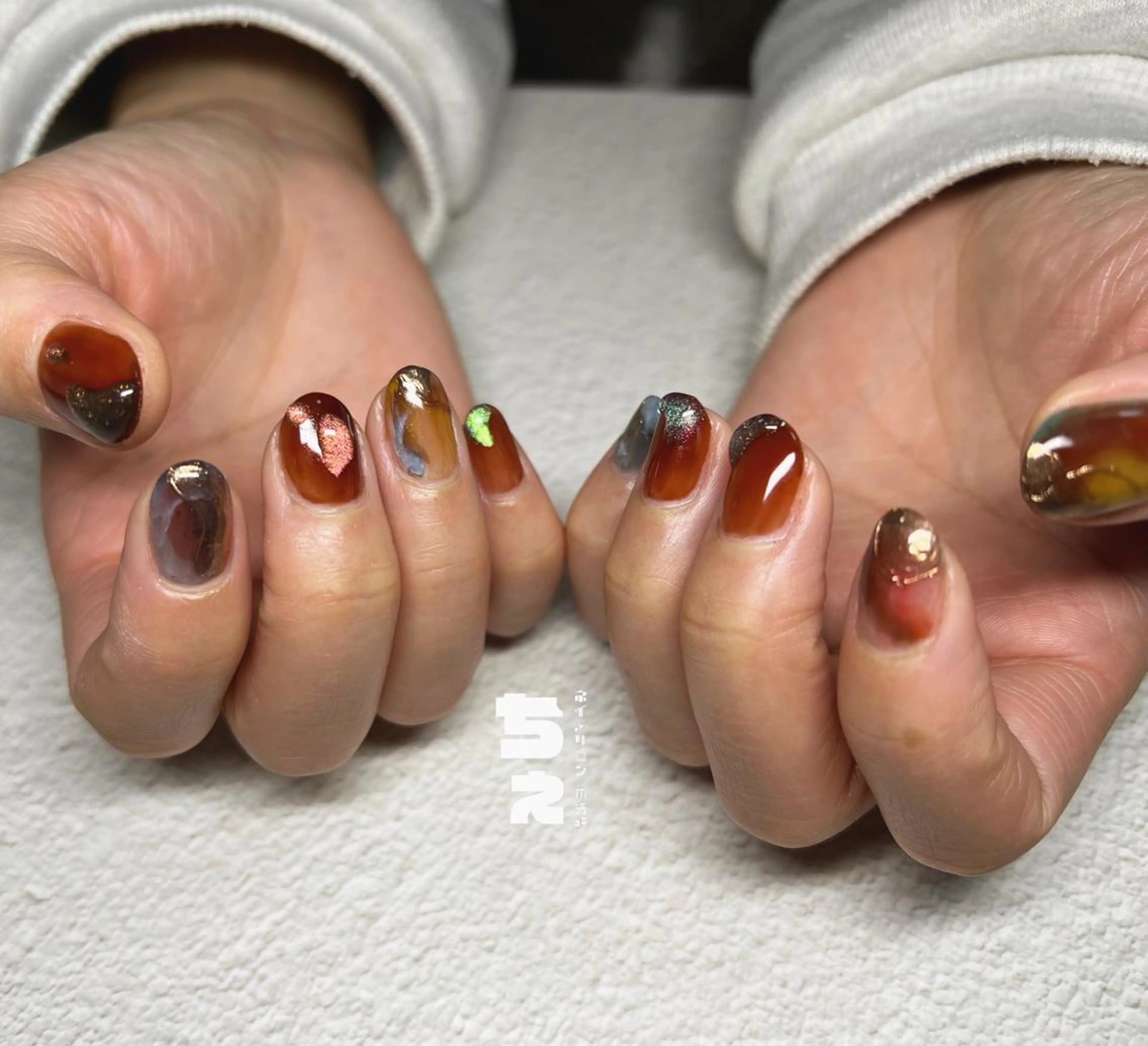 ネイル ブラウン ニュアンスネイル nail salon CHEのネイルデザイン