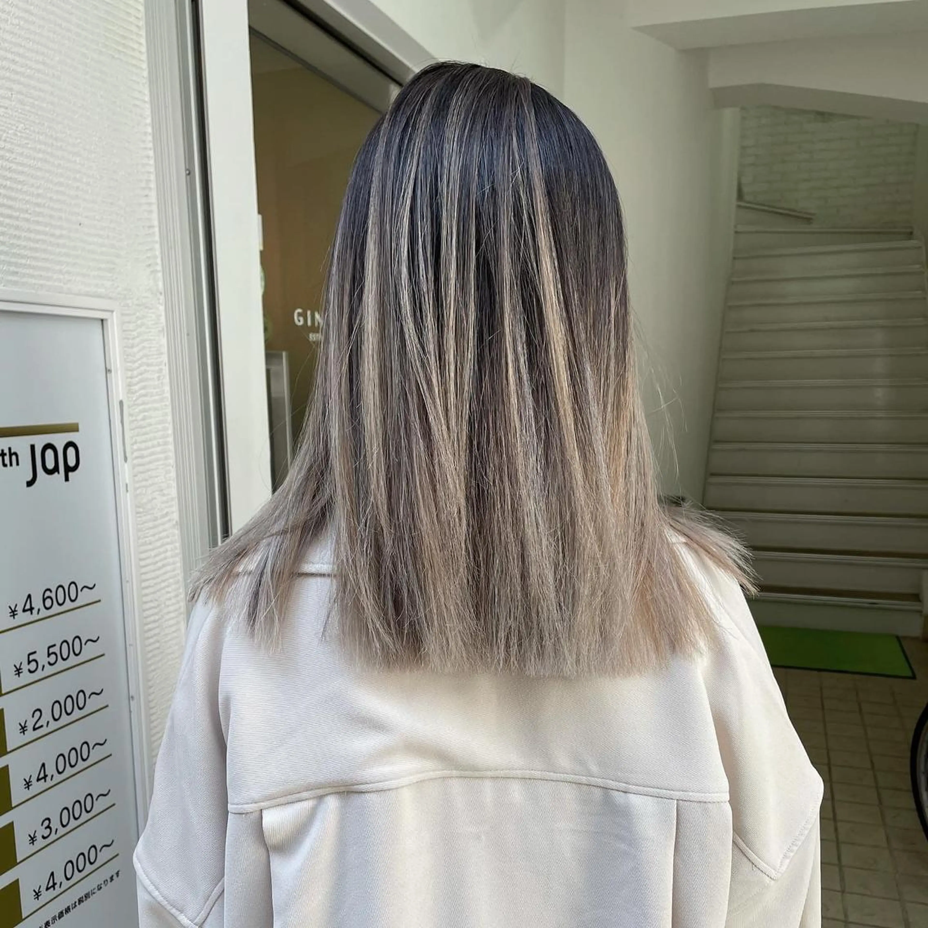 セミロング カラー ヘアカラー トリートメント Tao所属・藤川 大智のヘアスタイル