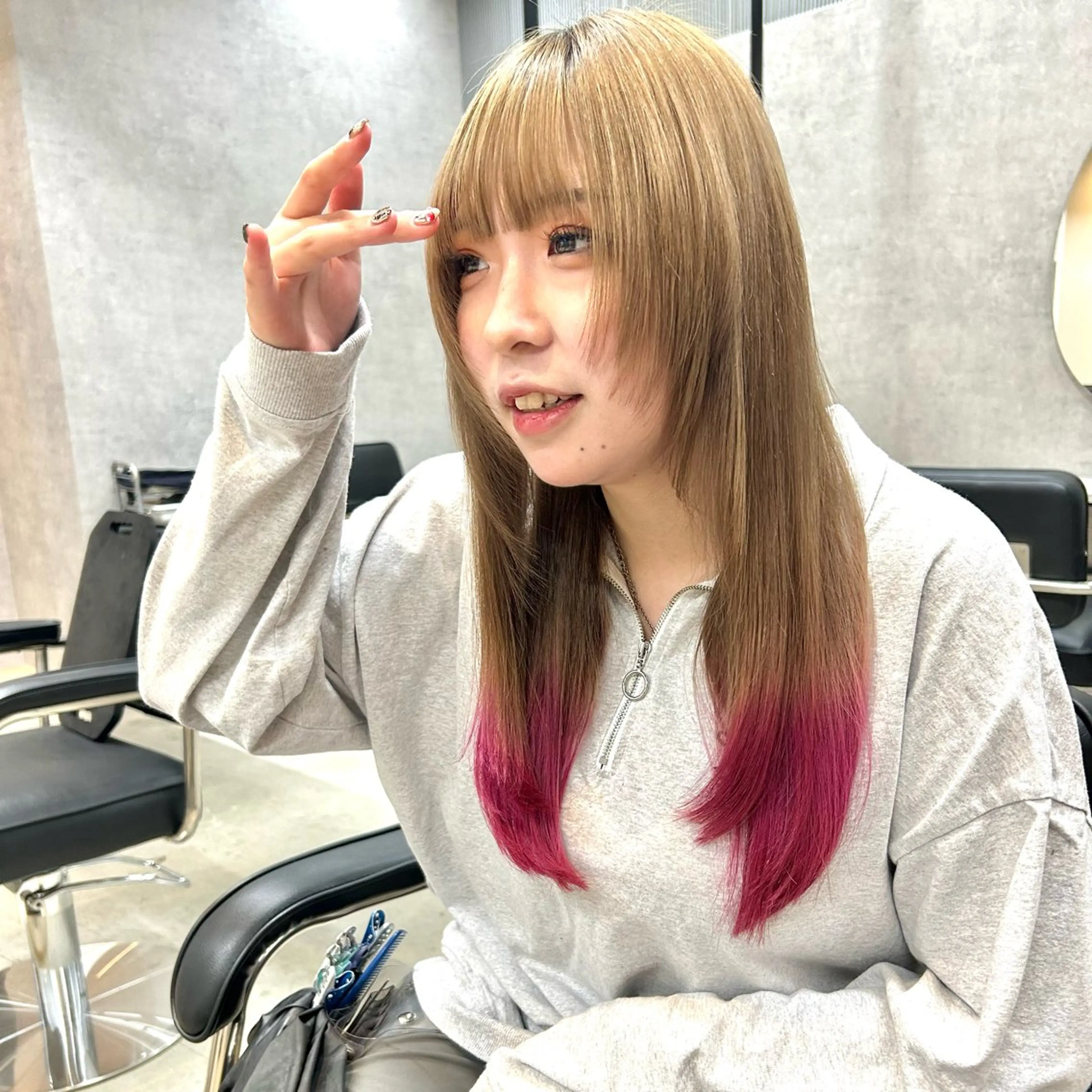 セミロング カラー カット ヘアカラー トリートメント mood tatemachiのヘアスタイル
