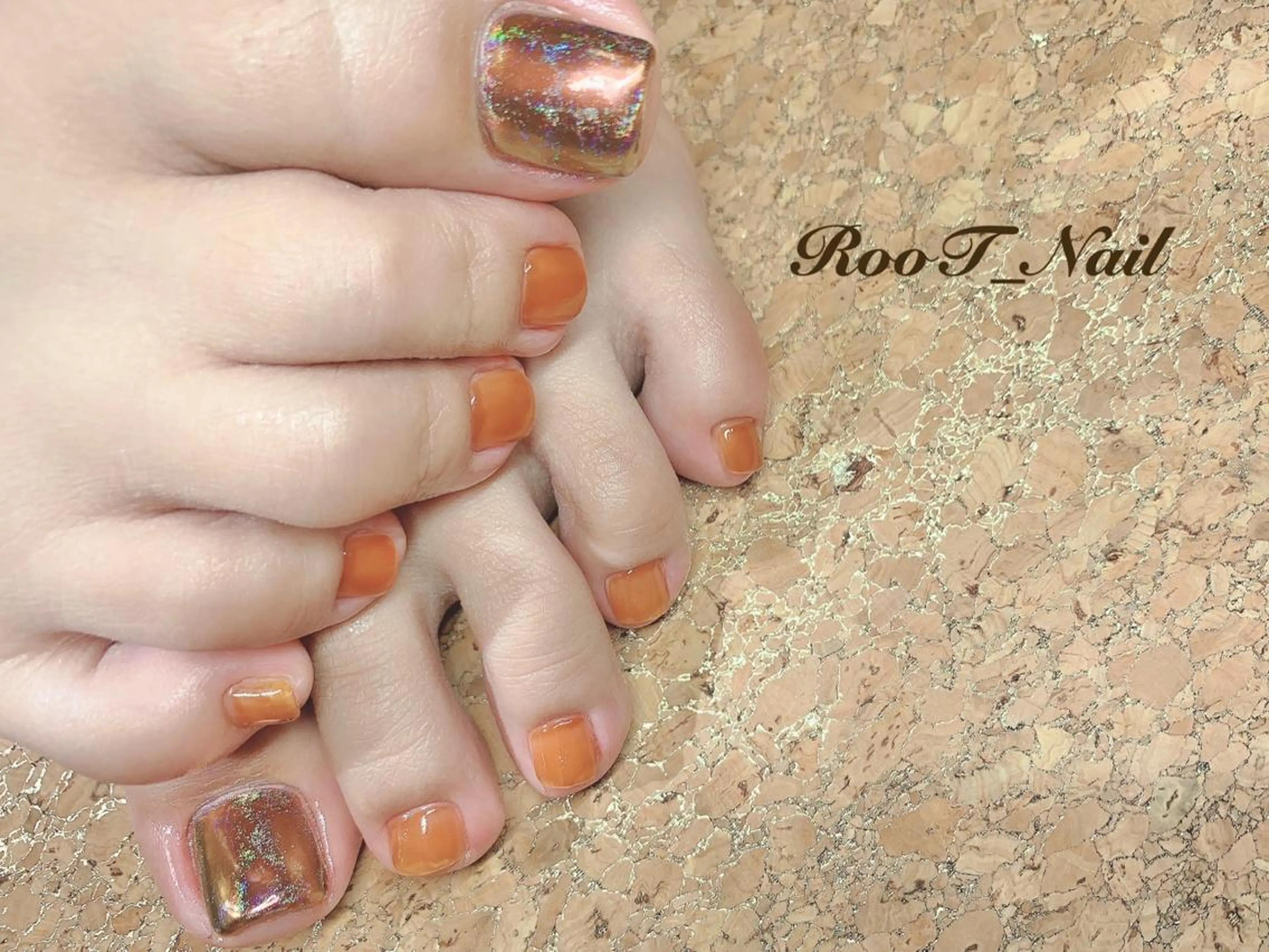 キッズ ネイル フットネイル ミラーネイル フットネイル RooT Nailのネイルデザイン