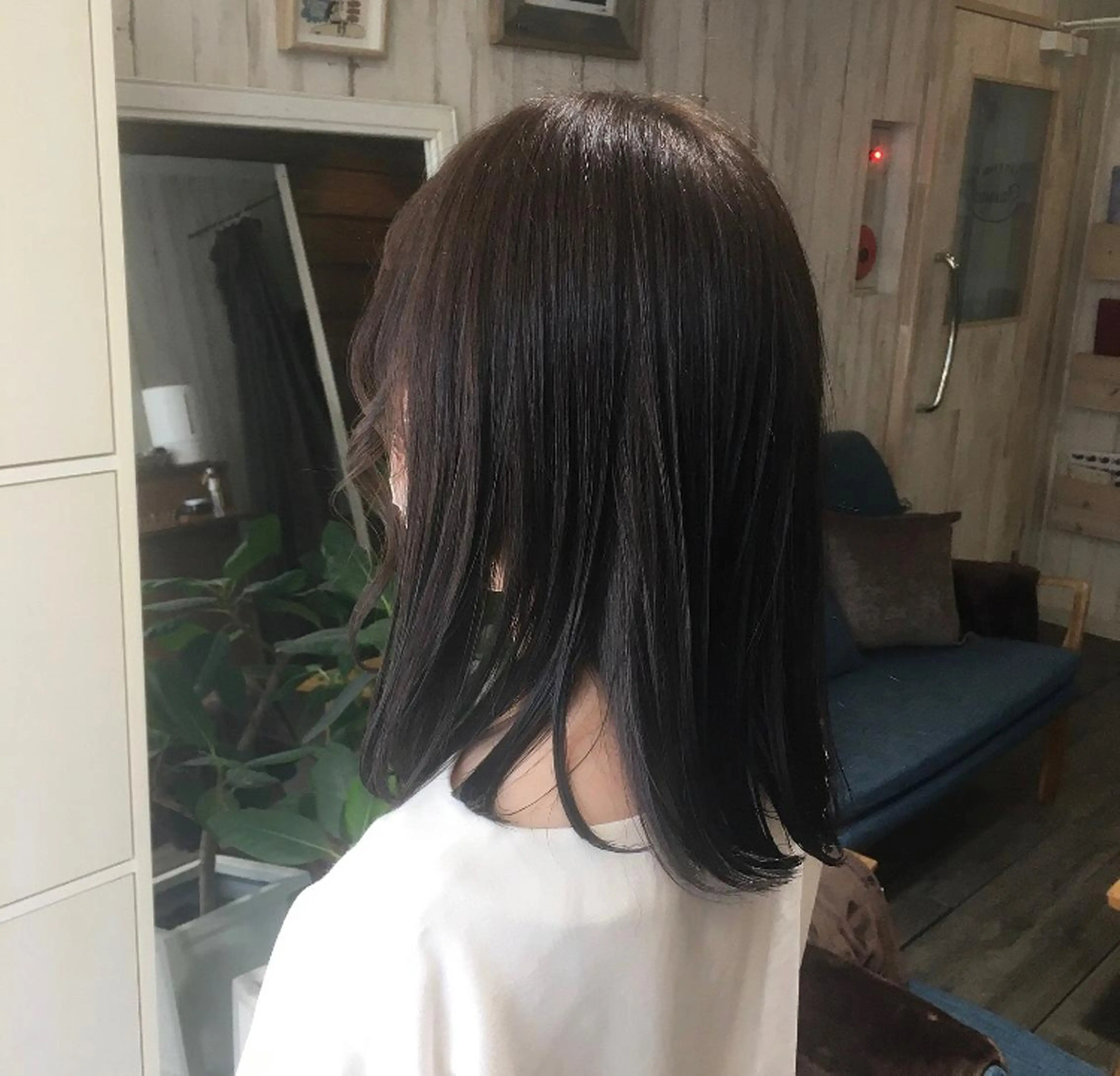 セミロング アッシュ アッシュブラウン soyon心斎橋所属・♡透明感/艶カラー/ M a I ♡のヘアスタイル