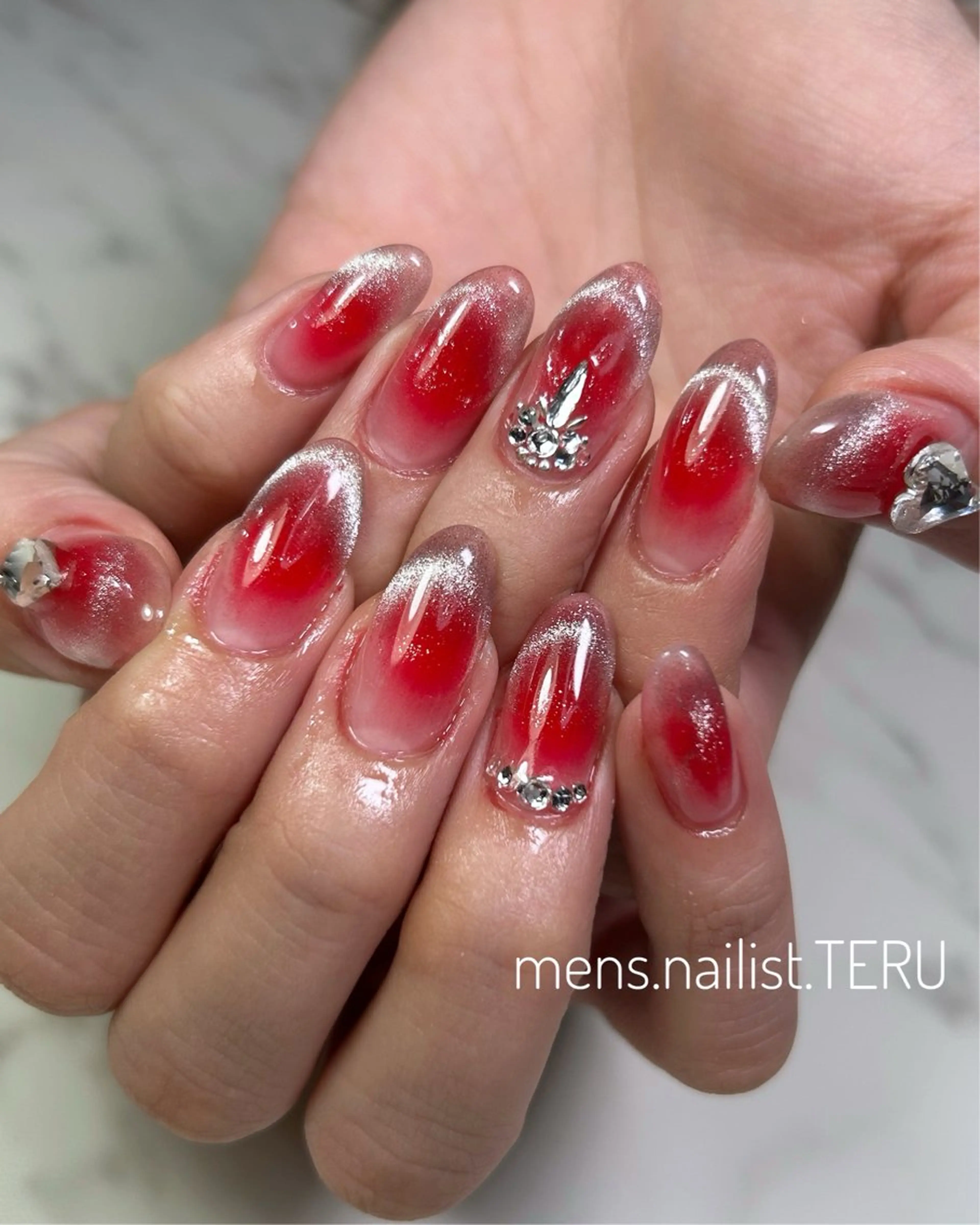 ネイル メンズネイル nail salon ETERNAL所属・メンズネイリスト TERUのネイルデザイン