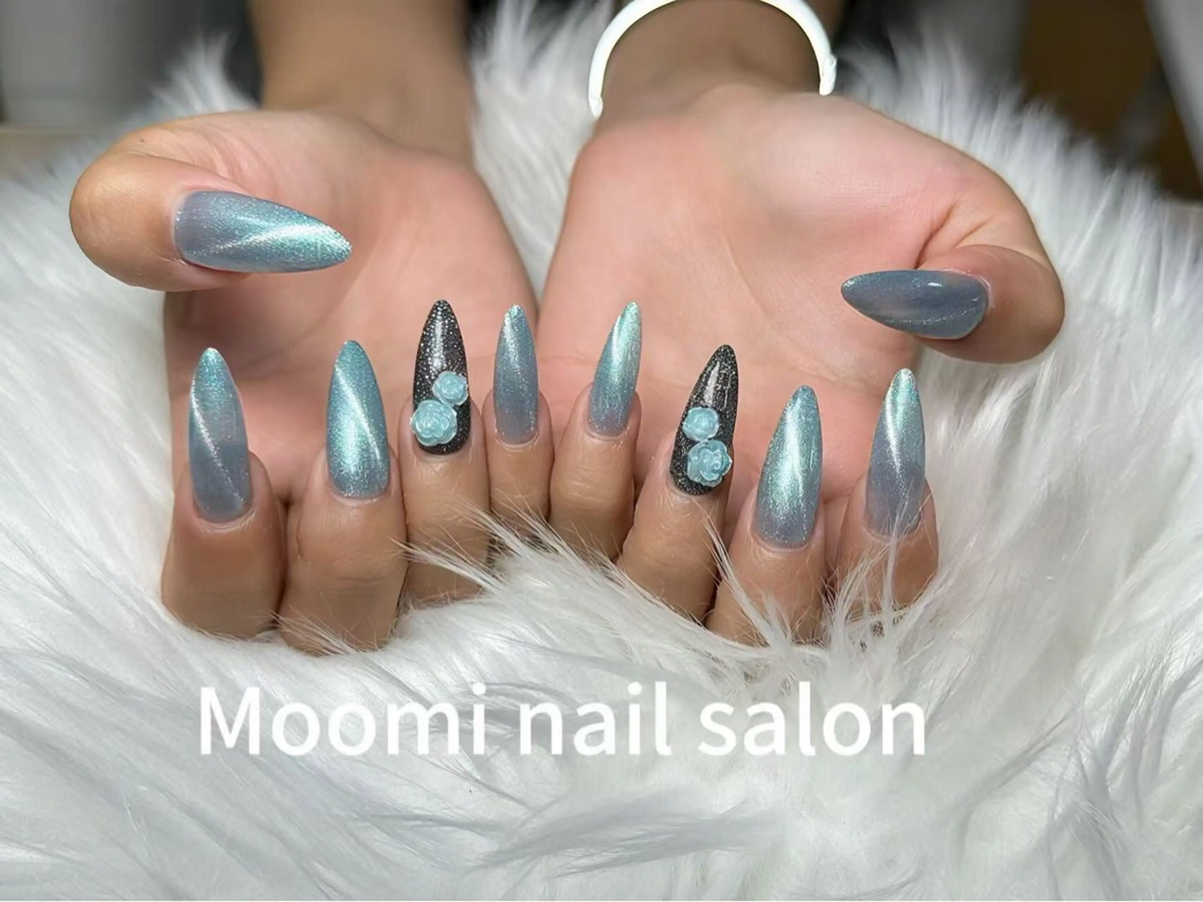 ネイル チークネイル フレンチネイル ジェルネイル グラデーション ハート ハンドネイル moomi nail スカルプ専門のネイルデザイン