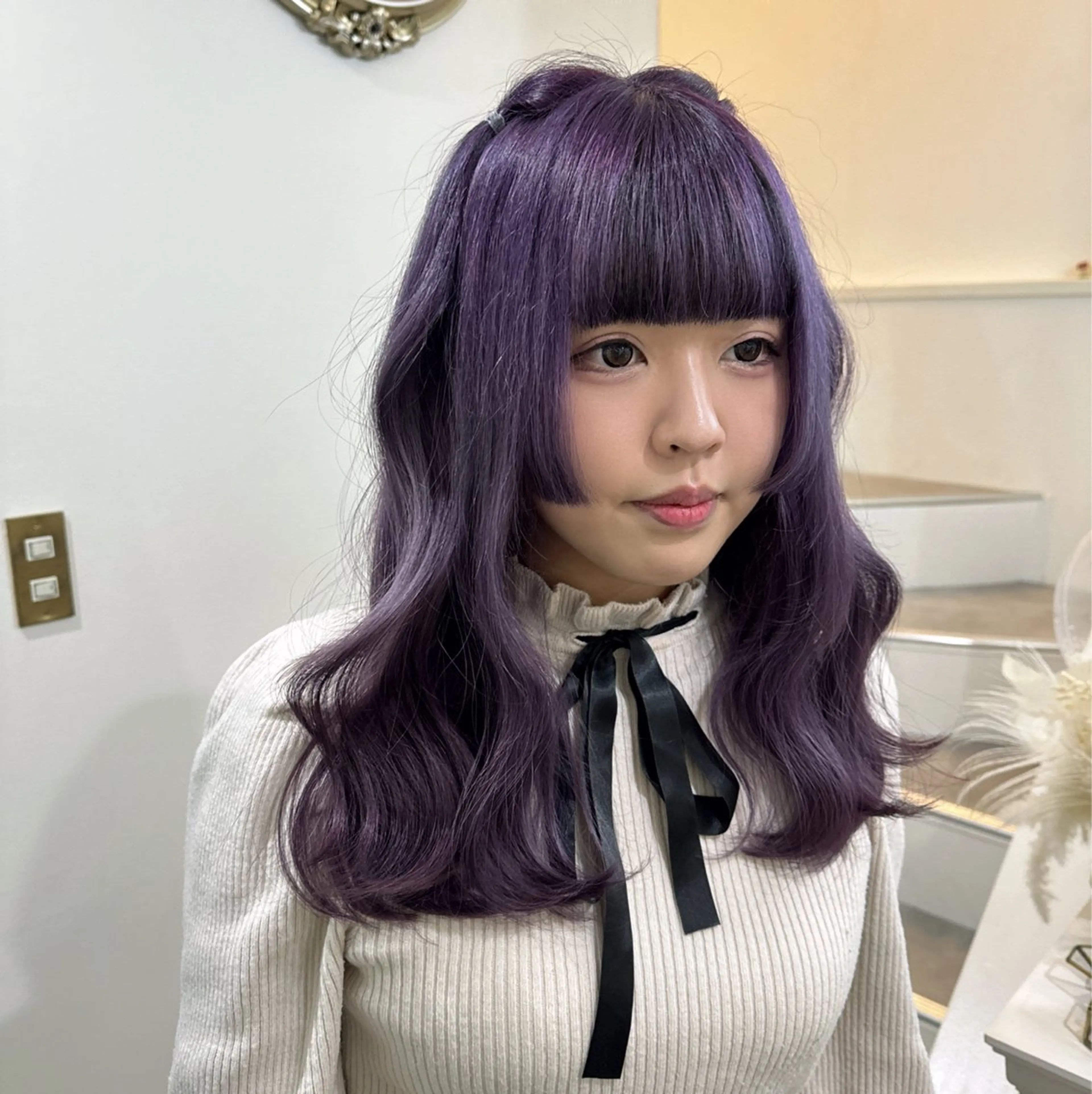 セミロング ヘアカラー ブリーチカラー AYANEのヘアスタイル