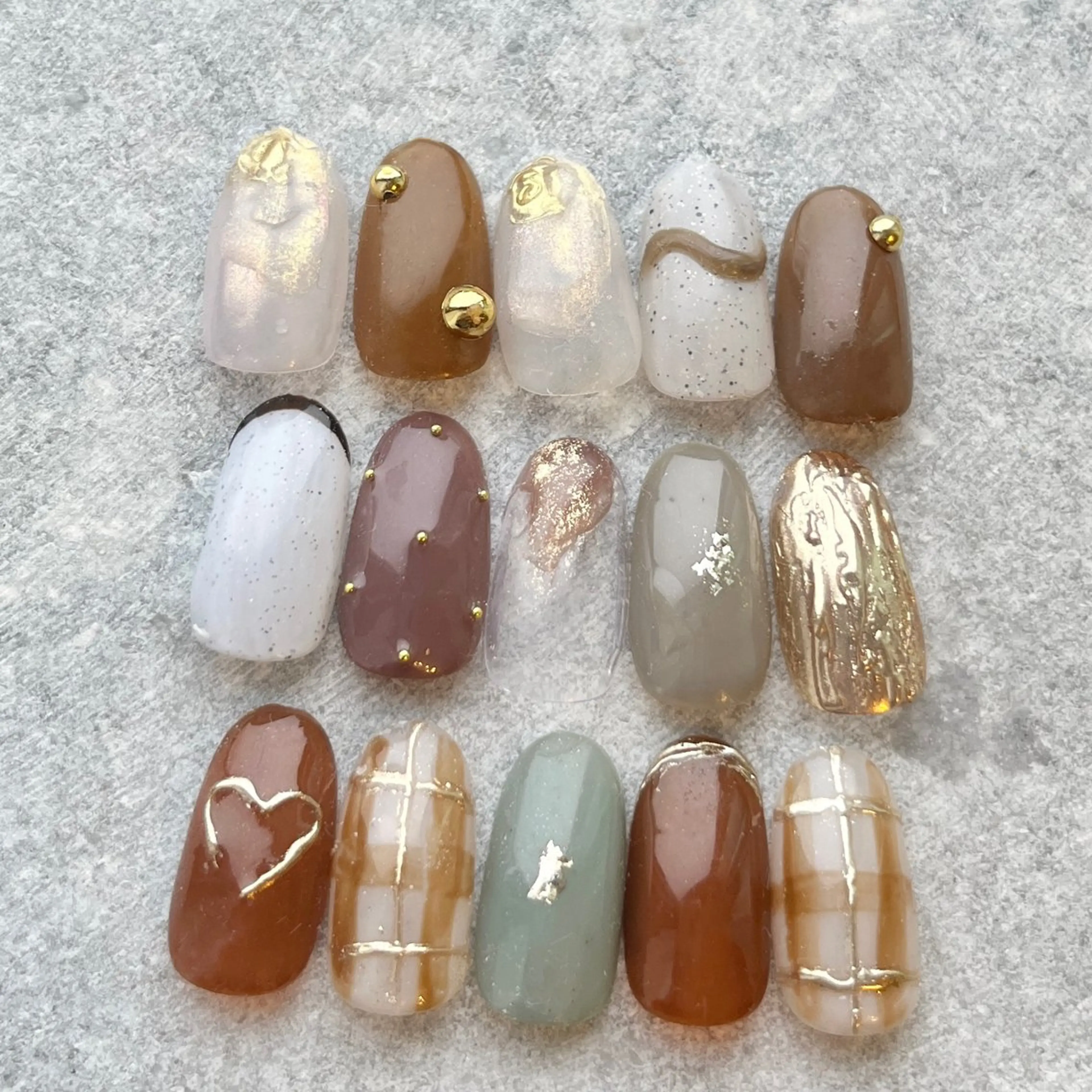 ネイル ハンドネイル 【子連れ可能🧸】 Emo　nailのネイルデザイン
