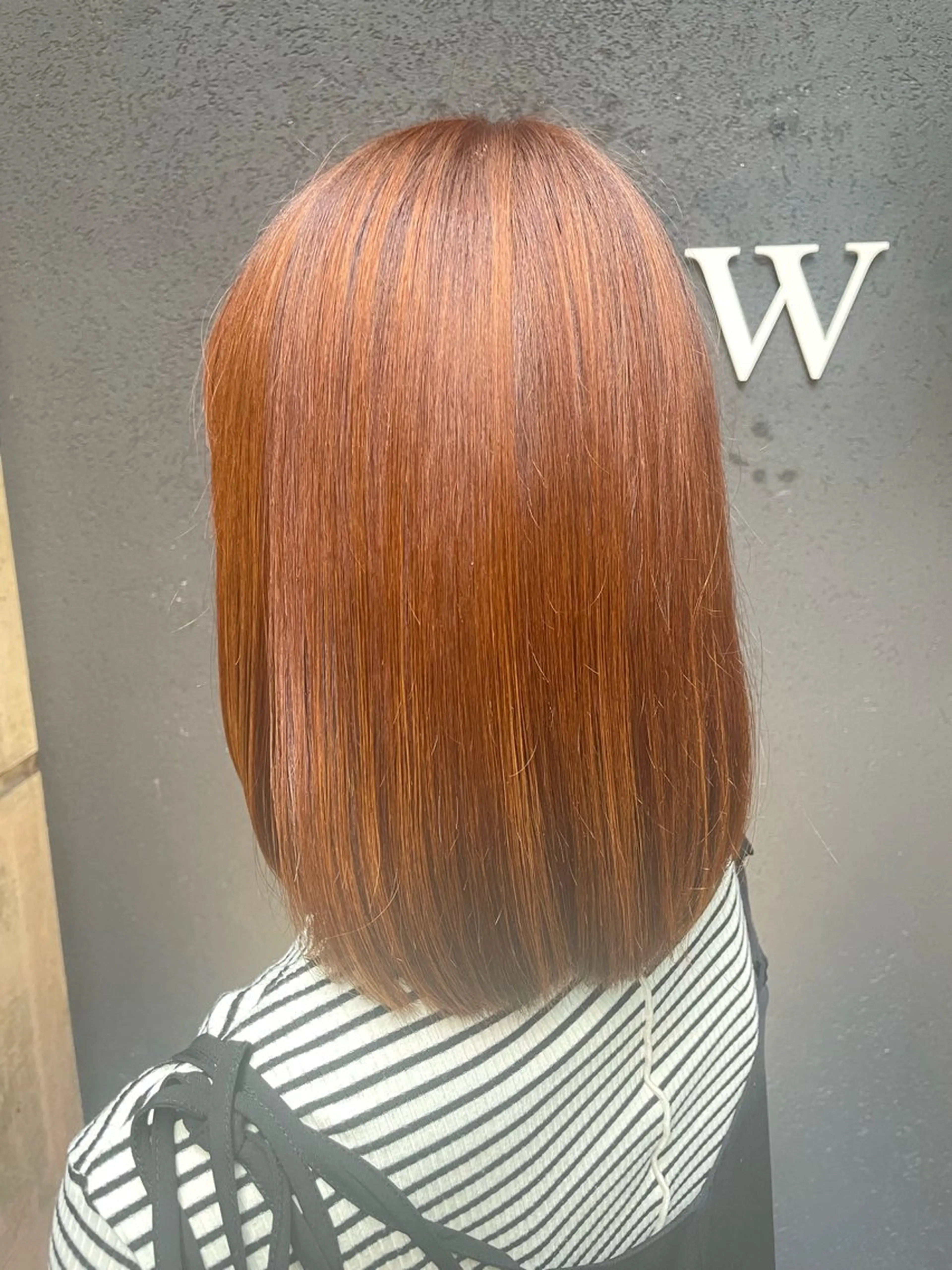カラー ブリーチ ブリーチなしカラー オレンジ 池野 琴乃のヘアスタイル