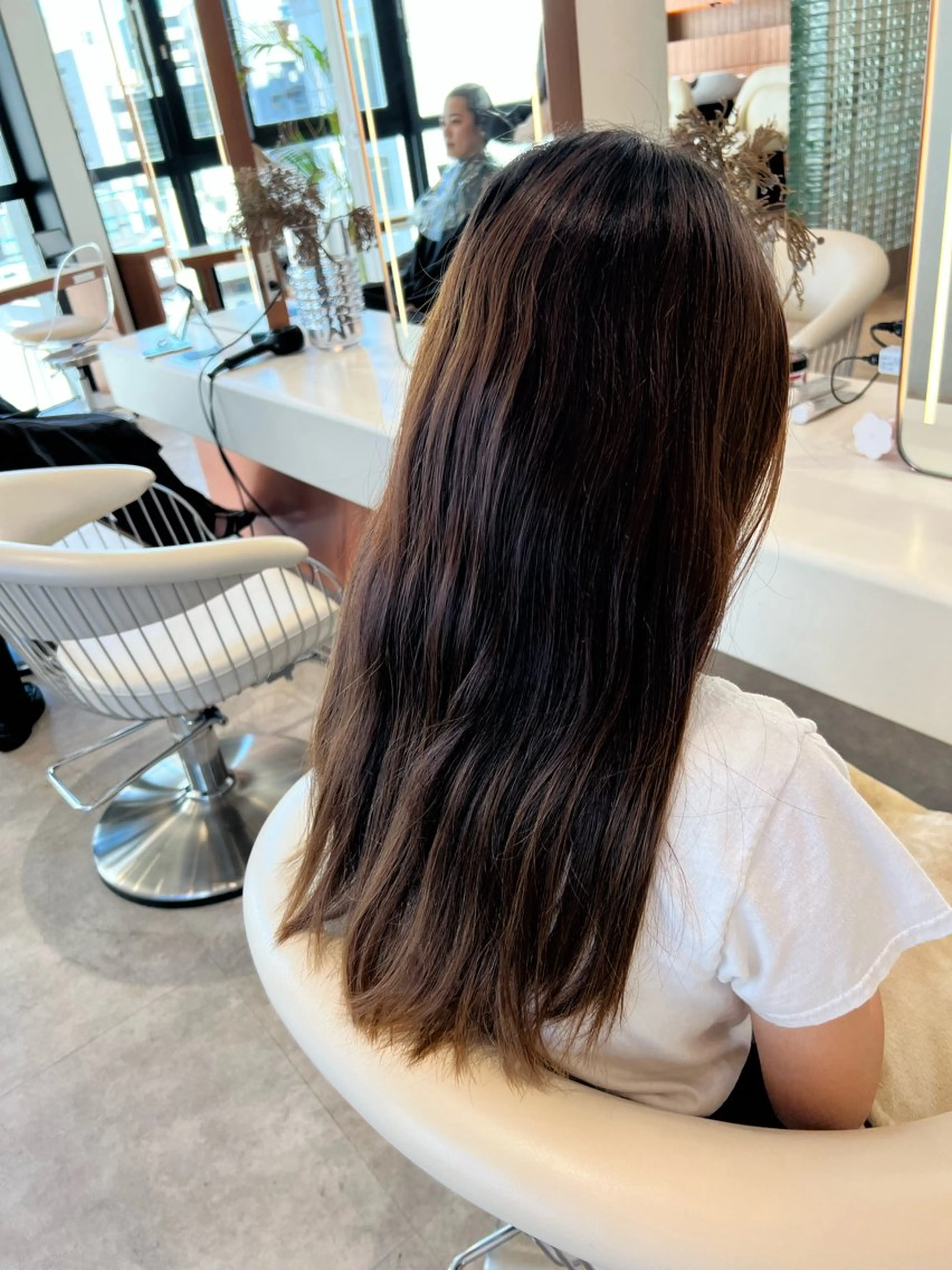 ミディアム カラー ✨髪質改善 縮毛矯正 艶髪 立川 コウキ✨のヘアスタイル