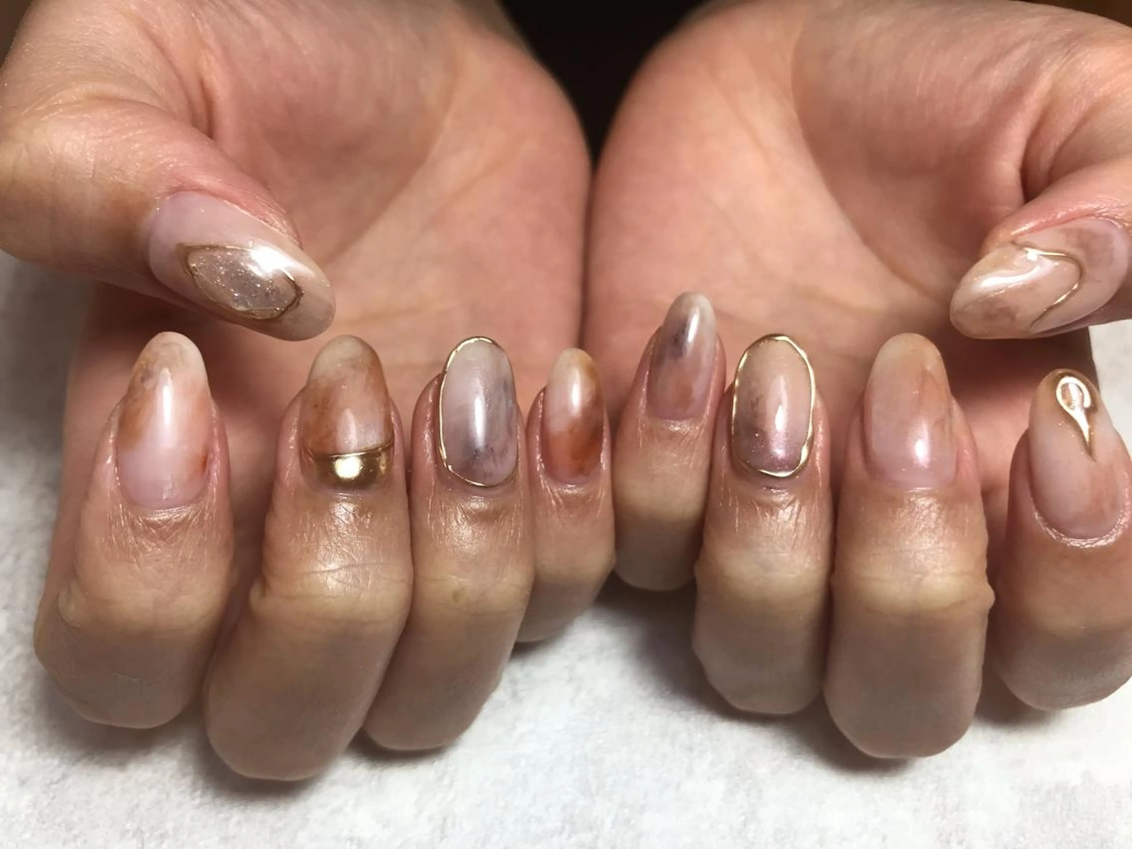 ネイル ジェルネイル 持ち込み パラジェル nail salon　Natural Cure所属・平井 彩香のネイルデザイン
