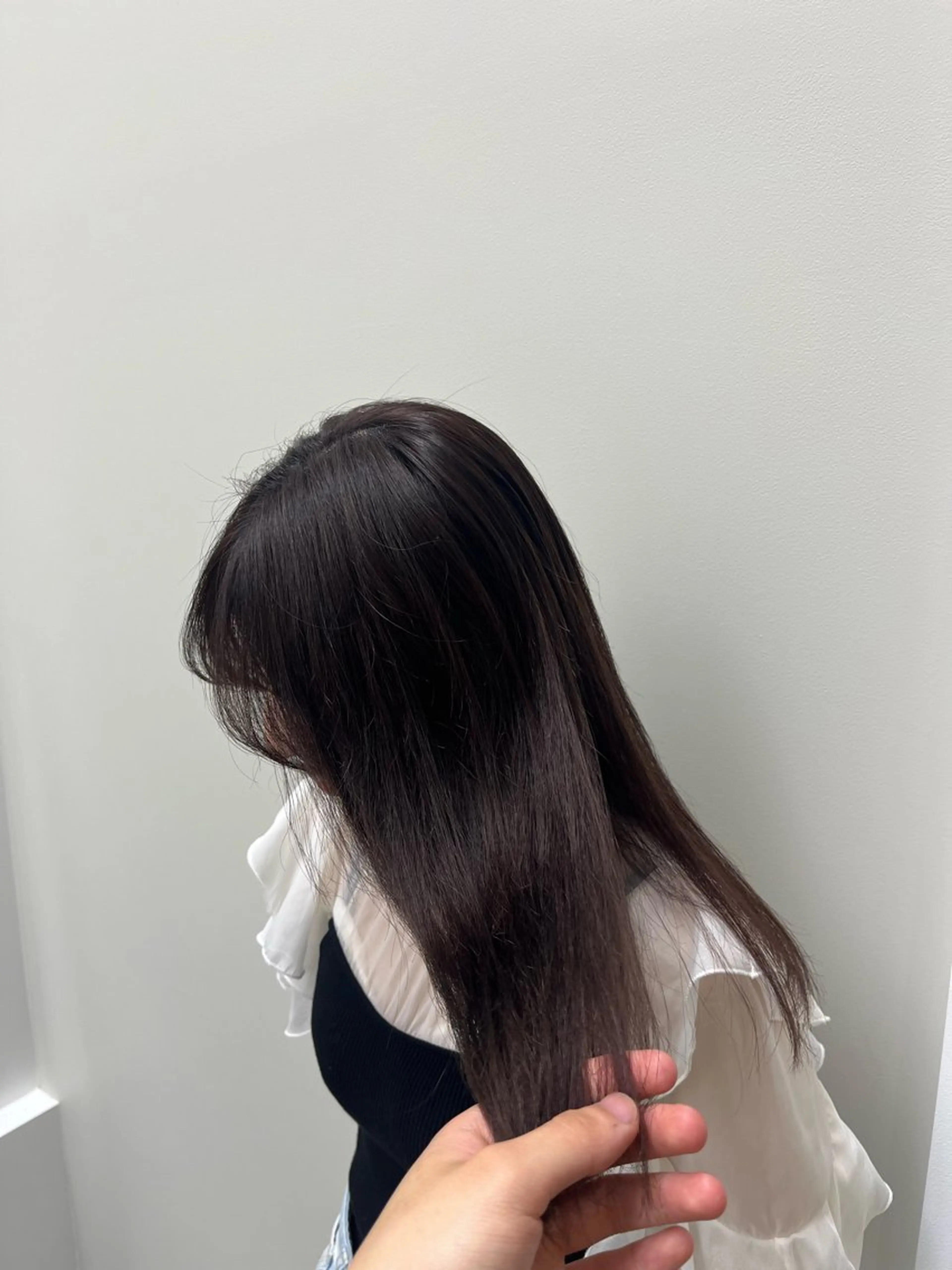 ロング カラー 愛 斗のヘアスタイル