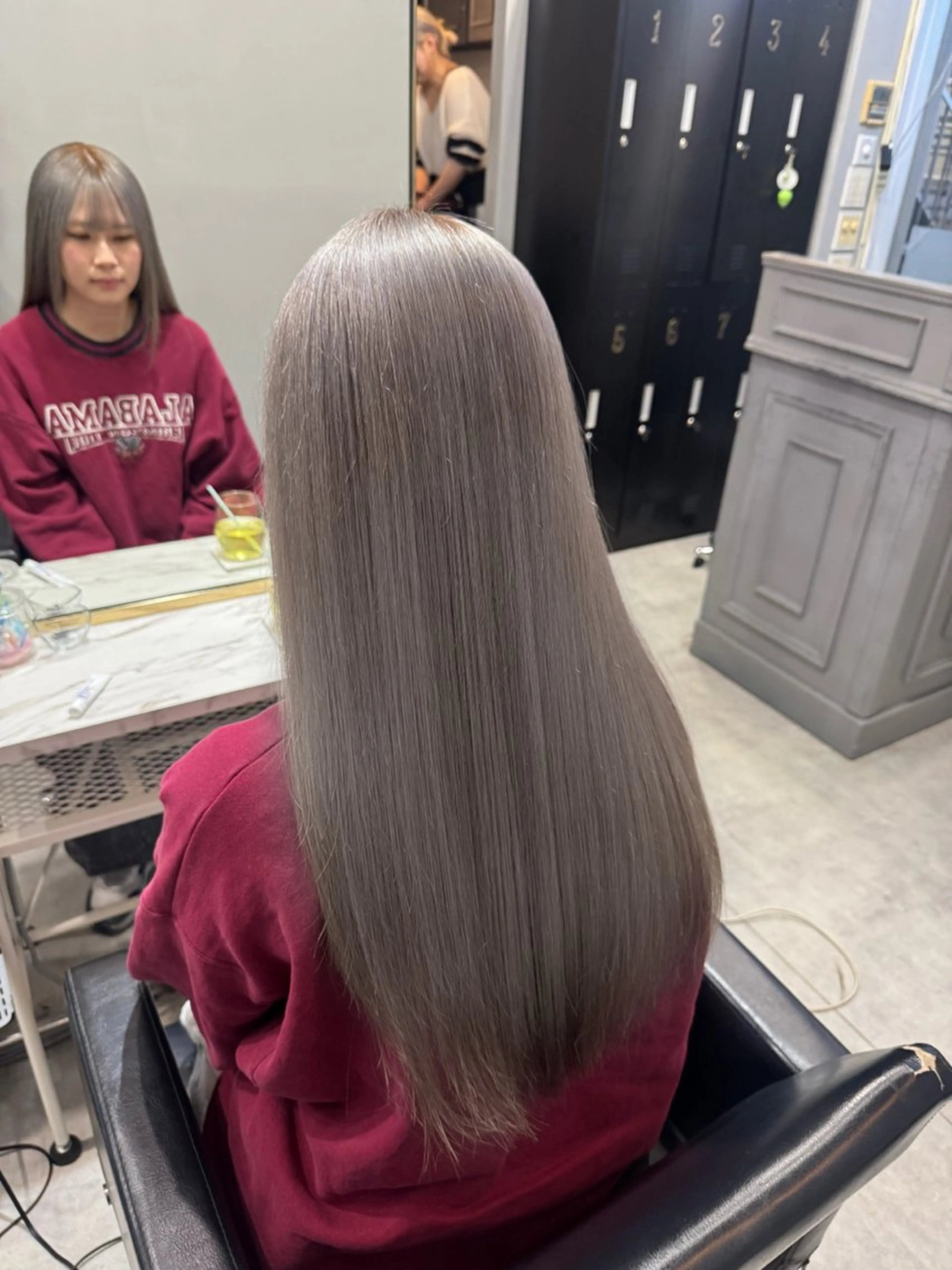 ロング カット ヘアカラー トリートメント 🩶ブリーチ/ レイヤー🩶フミカのヘアスタイル