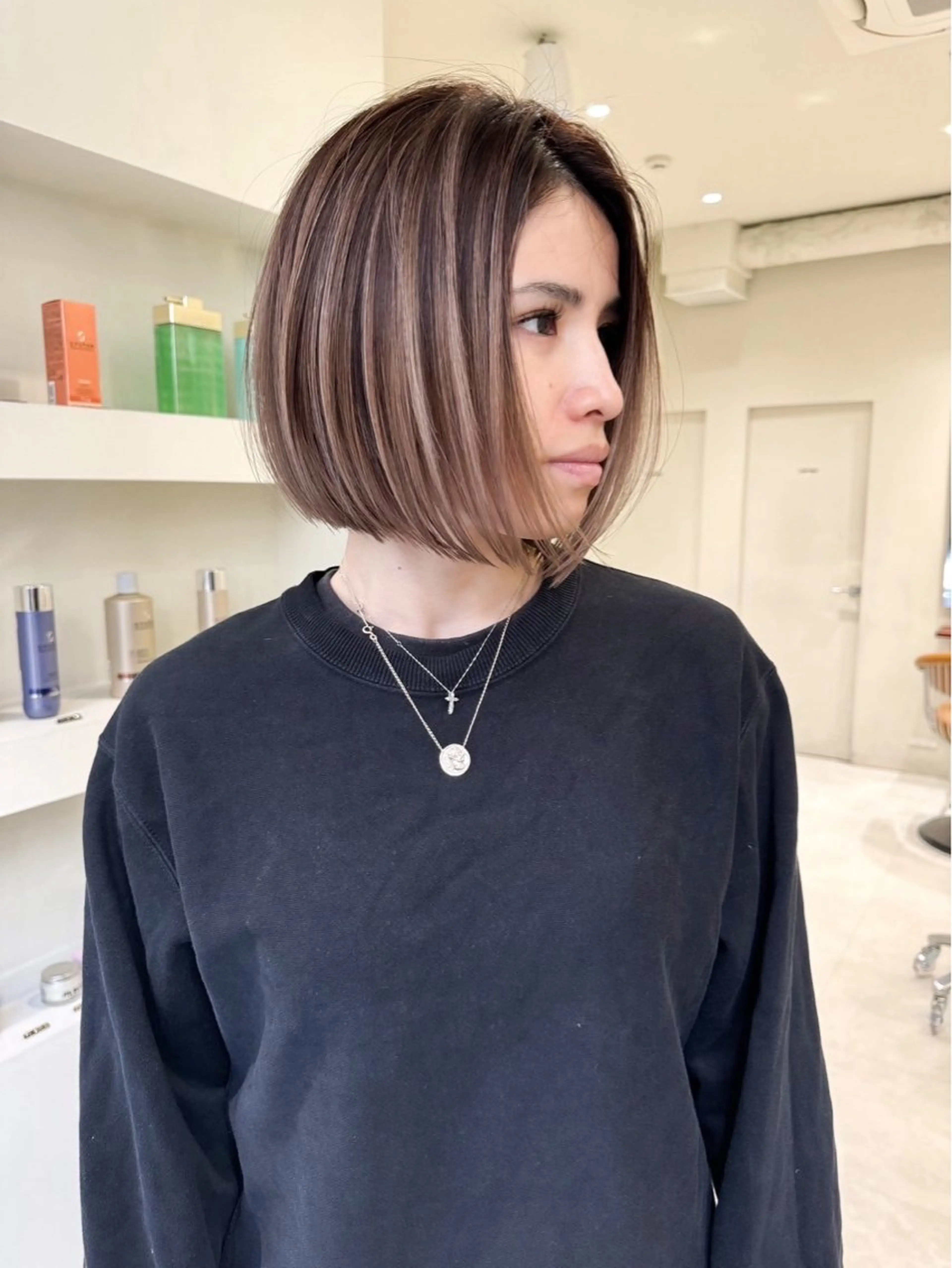 ショート カラー ハイライトカラー ボブ ハイライト 小顔ボブ jilblanカホのヘアスタイル