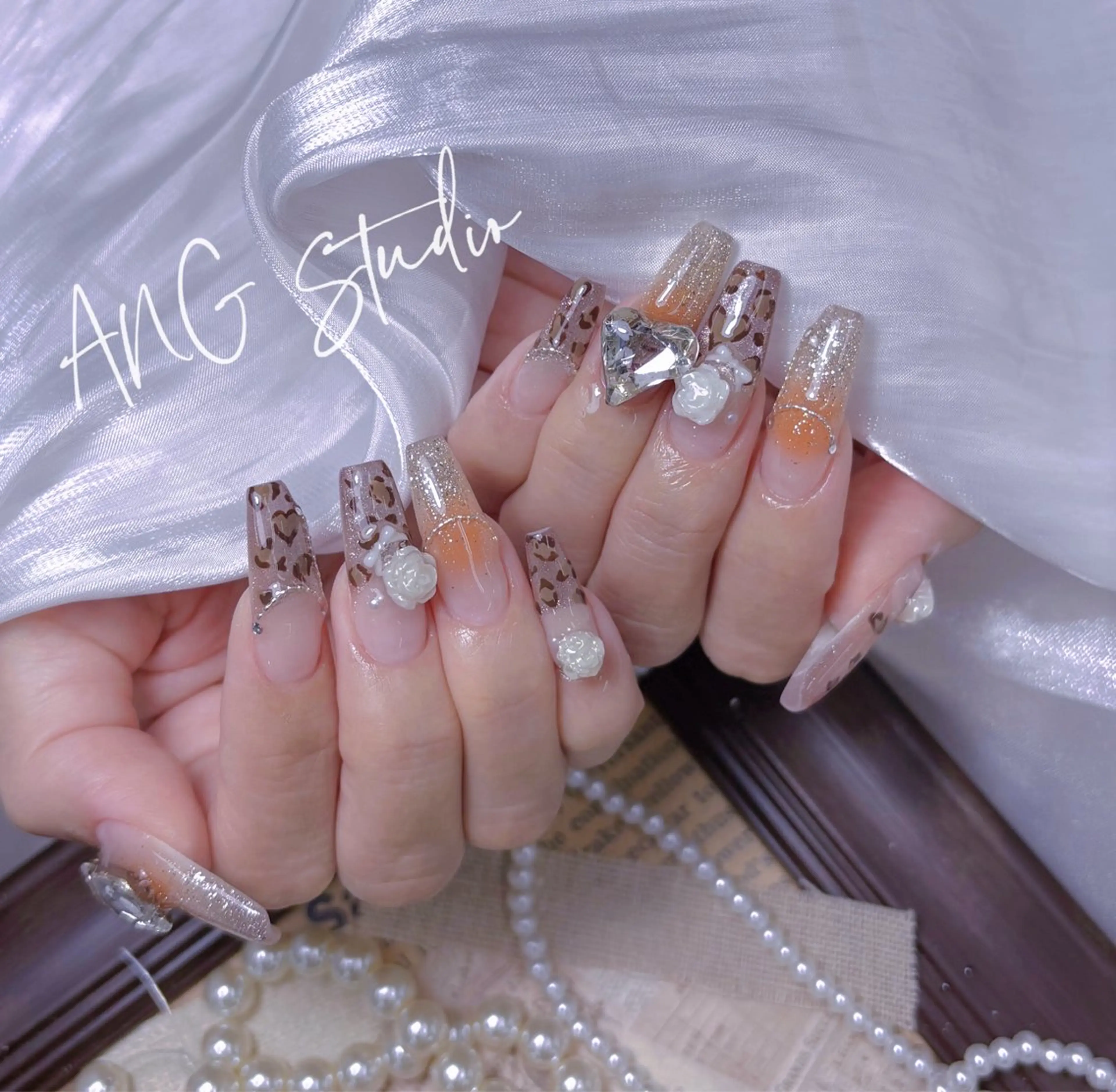 ネイル ハンドネイル ハンドケア ANG Studioのネイルデザイン