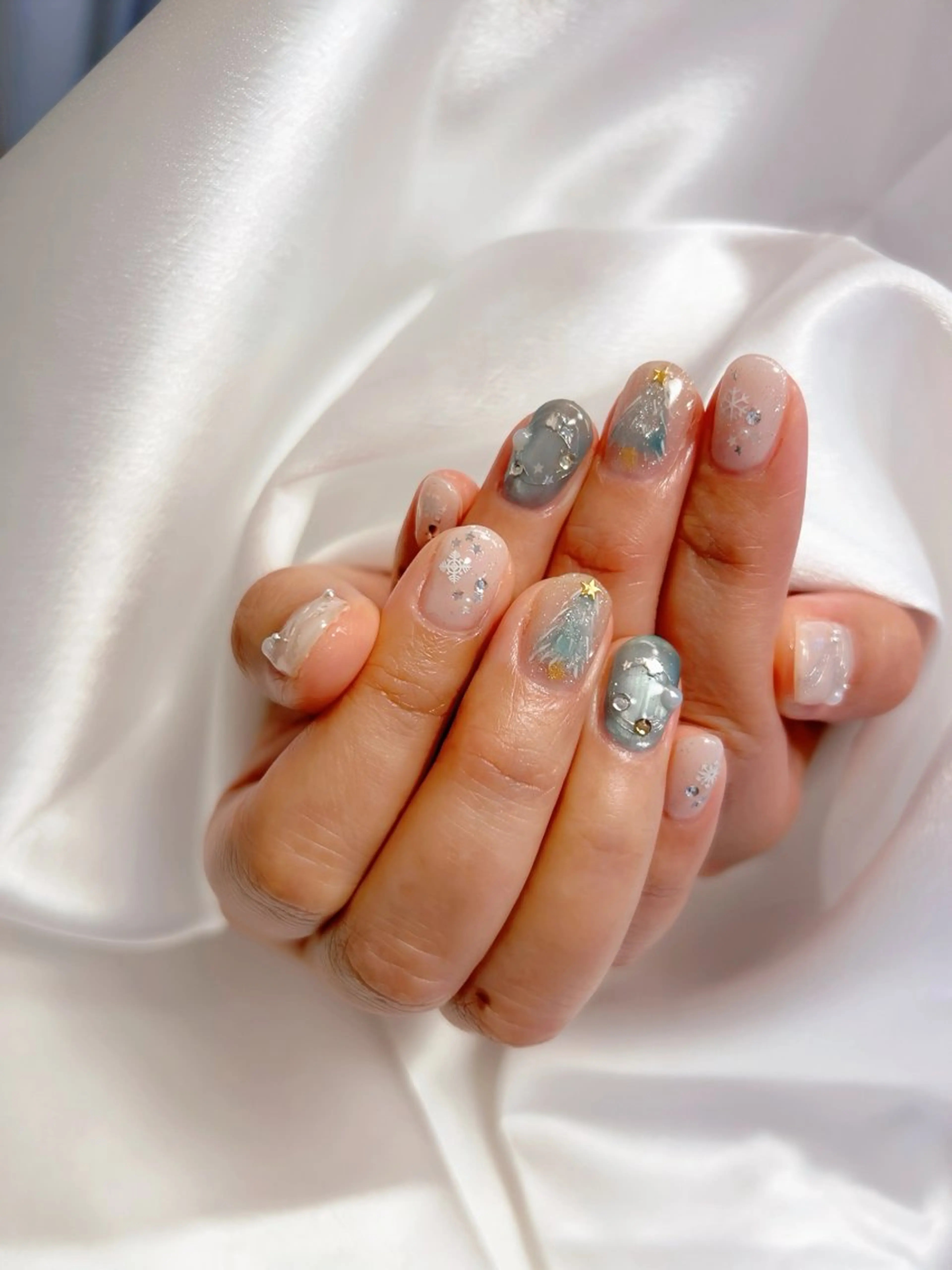 ネイル 冬ネイル クリスマス BrooChill所属・nail salon BrooChillのネイルデザイン