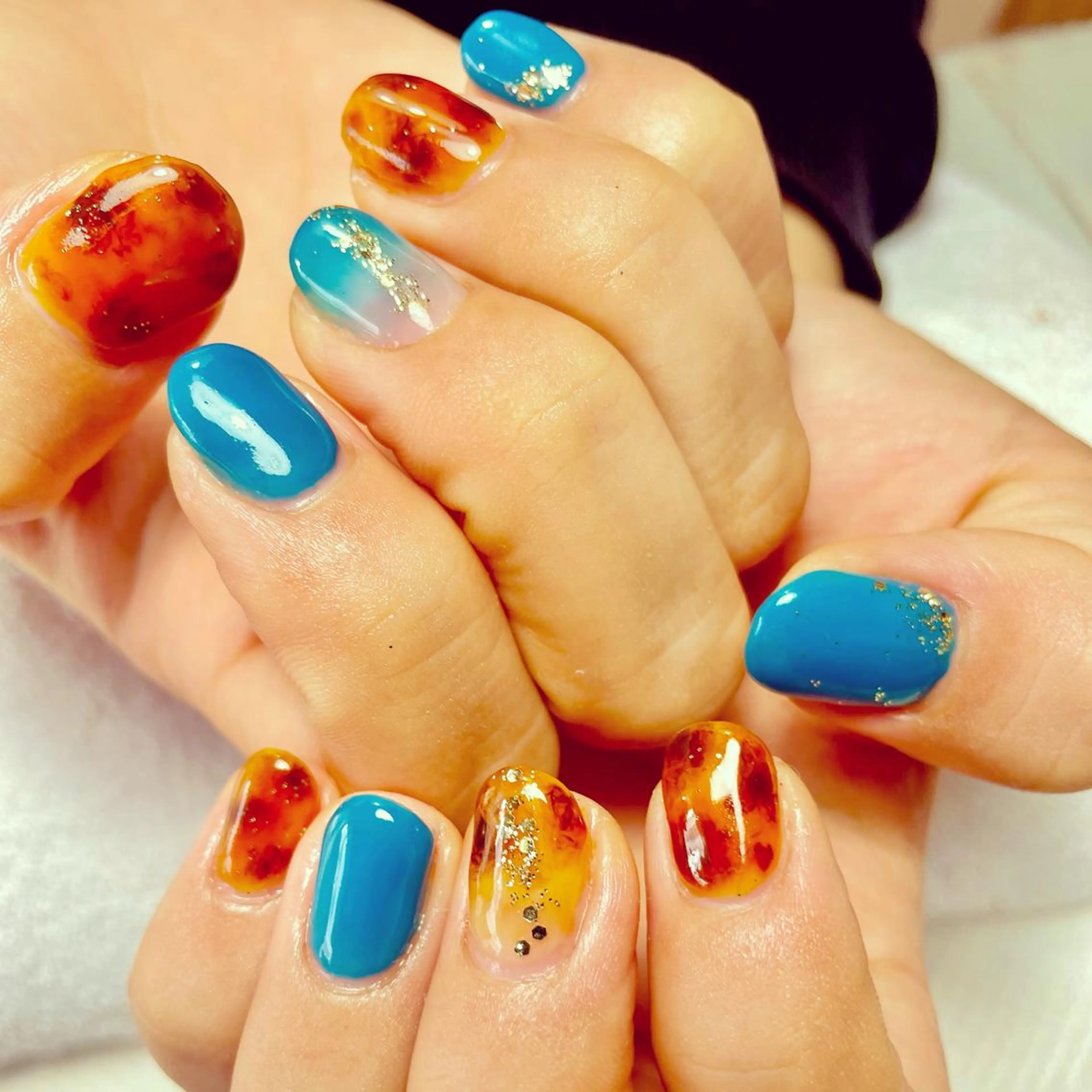 ネイル べっ甲ネイル 加瀬 アンジェリーのネイルデザイン