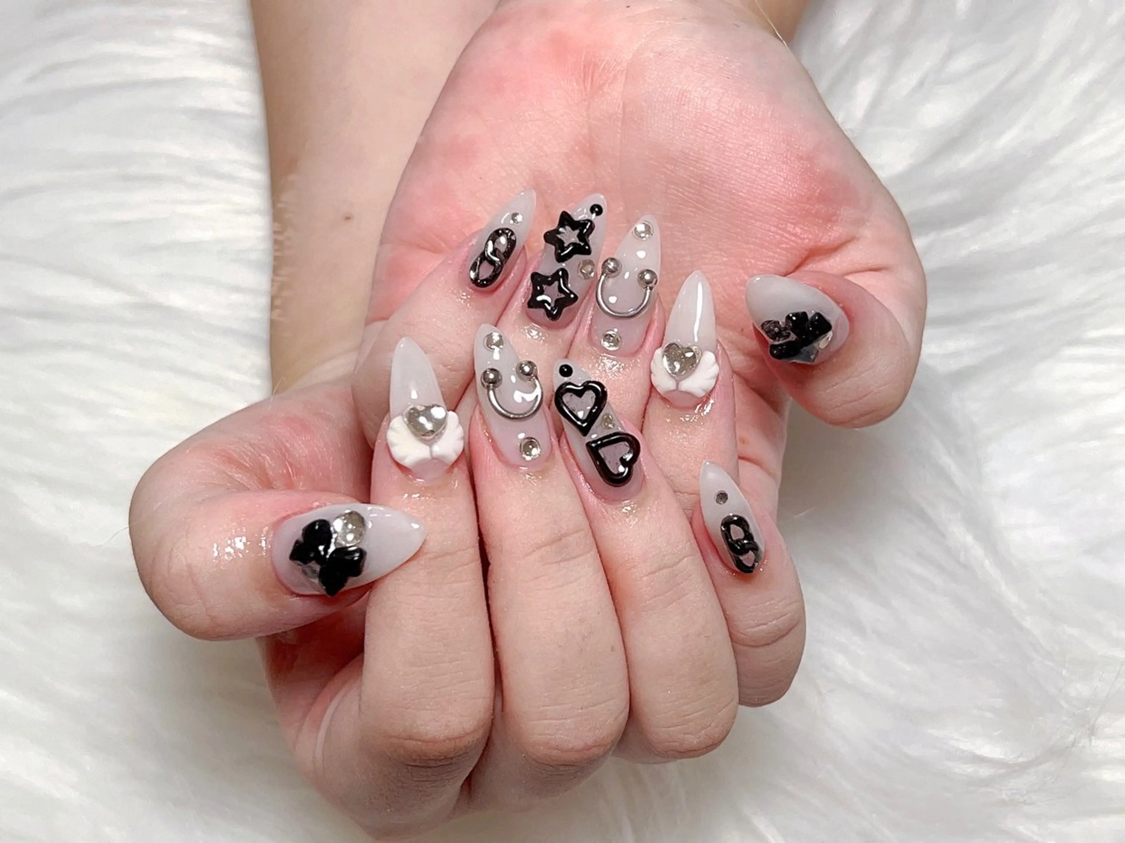 ネイル ハンドネイル RICH GINZA NAIL SALON所属・Yu na💖🎀のネイルデザイン
