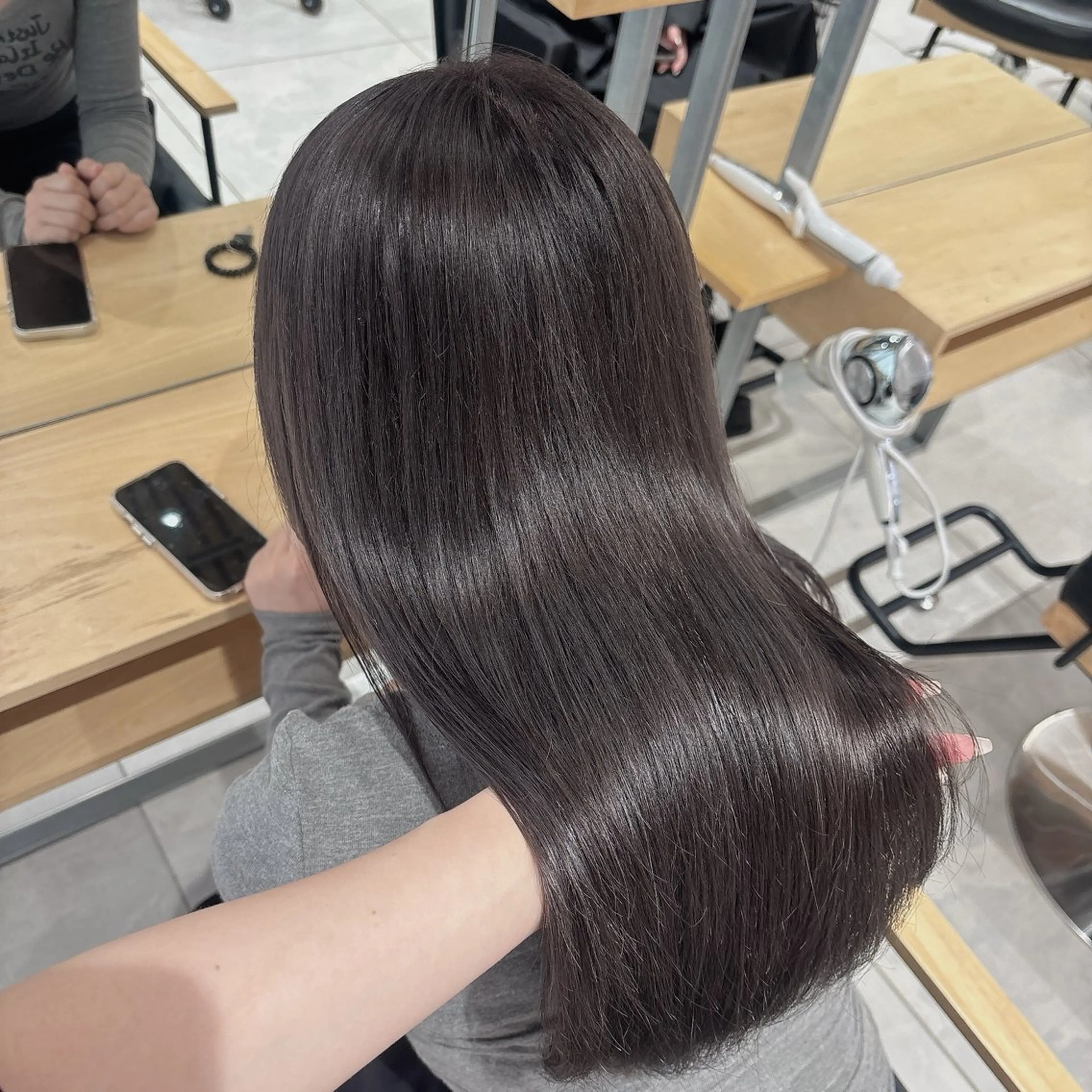 セミロング ヘアカラー ゆるふわ透明感カラー 🎀ほの/表参道のヘアスタイル