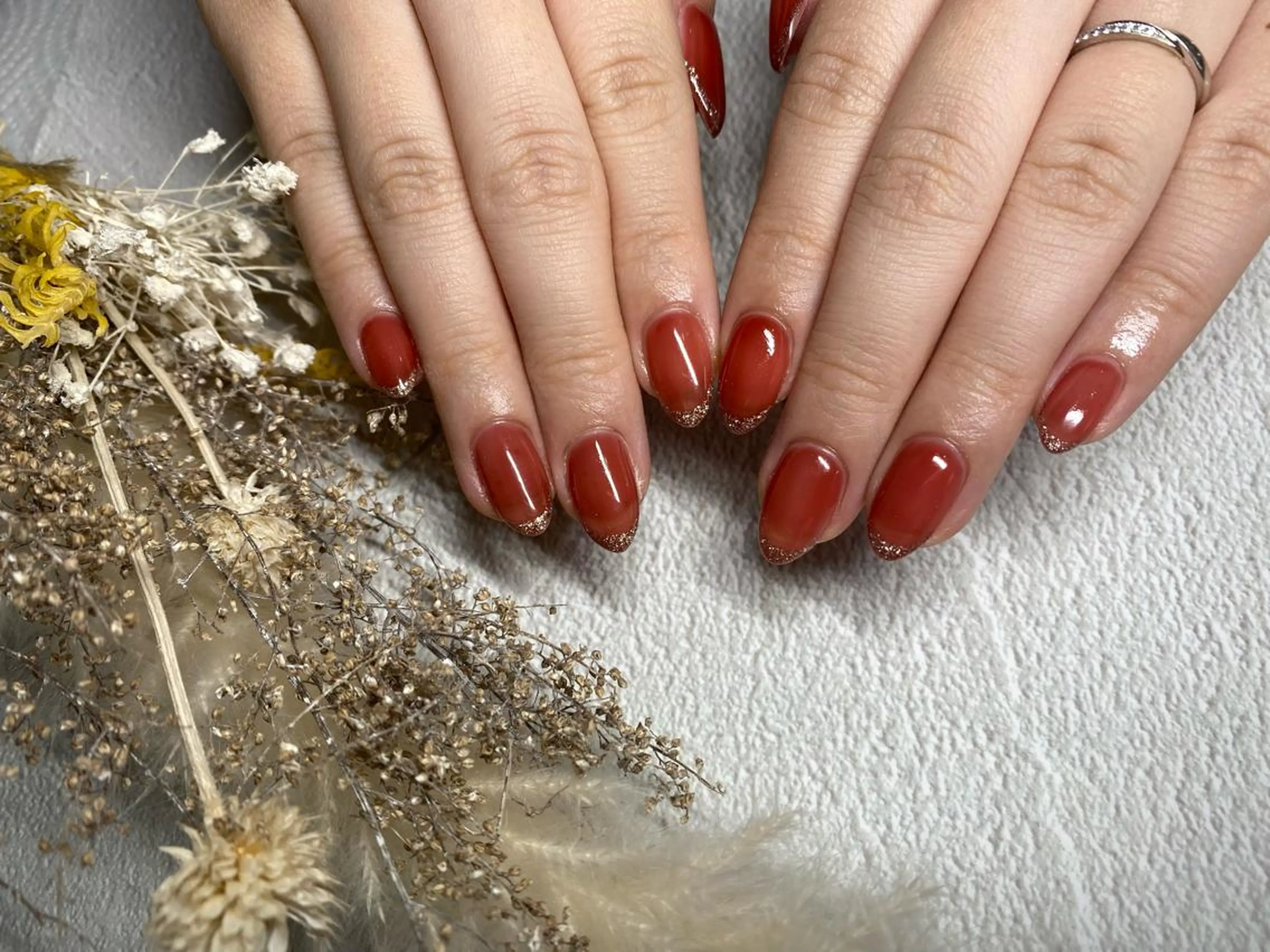 ネイル le’a レアのマツエク・マツパデザイン