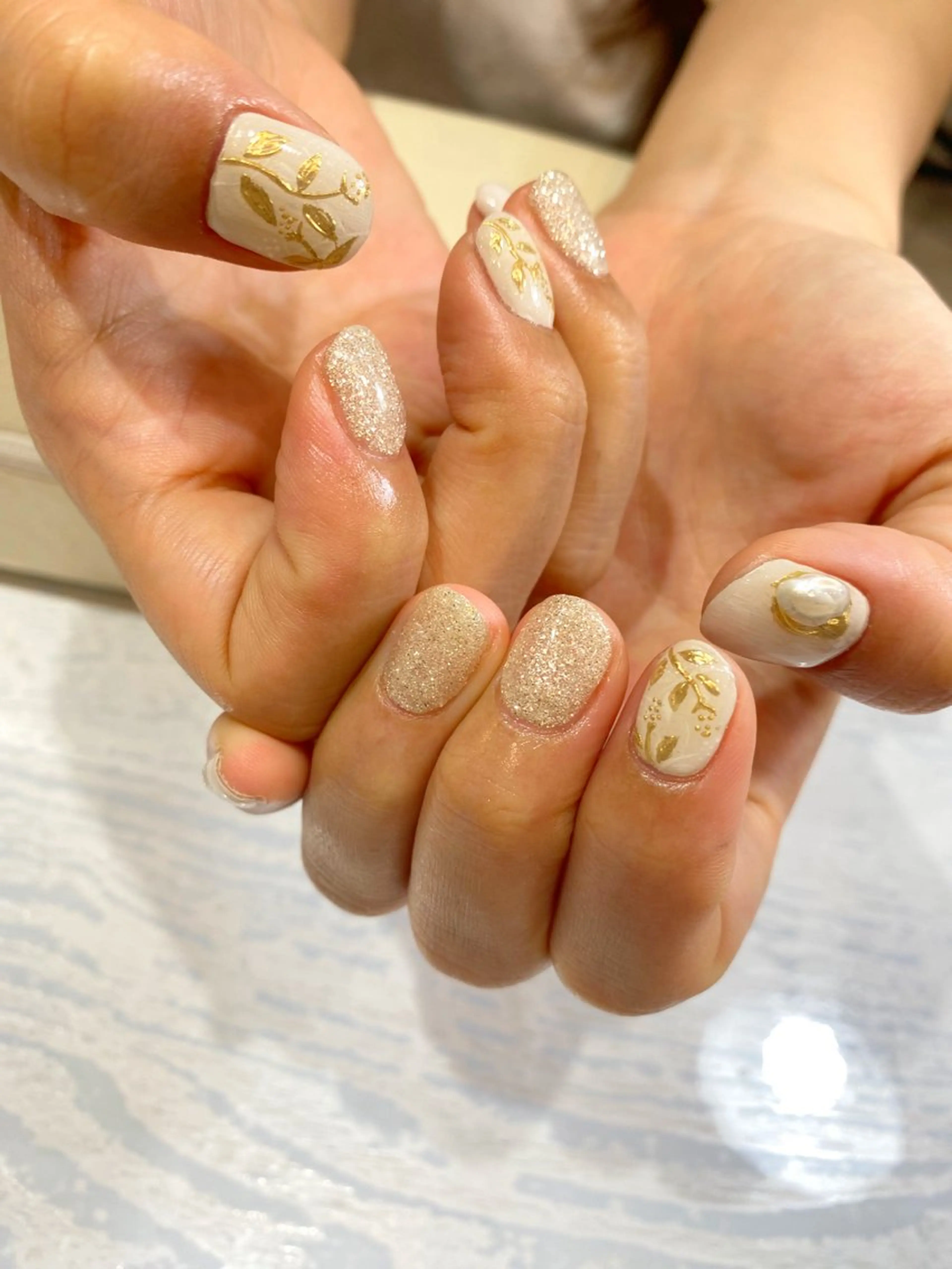 ネイル 持ち込み Nest 岩崎のネイルデザイン