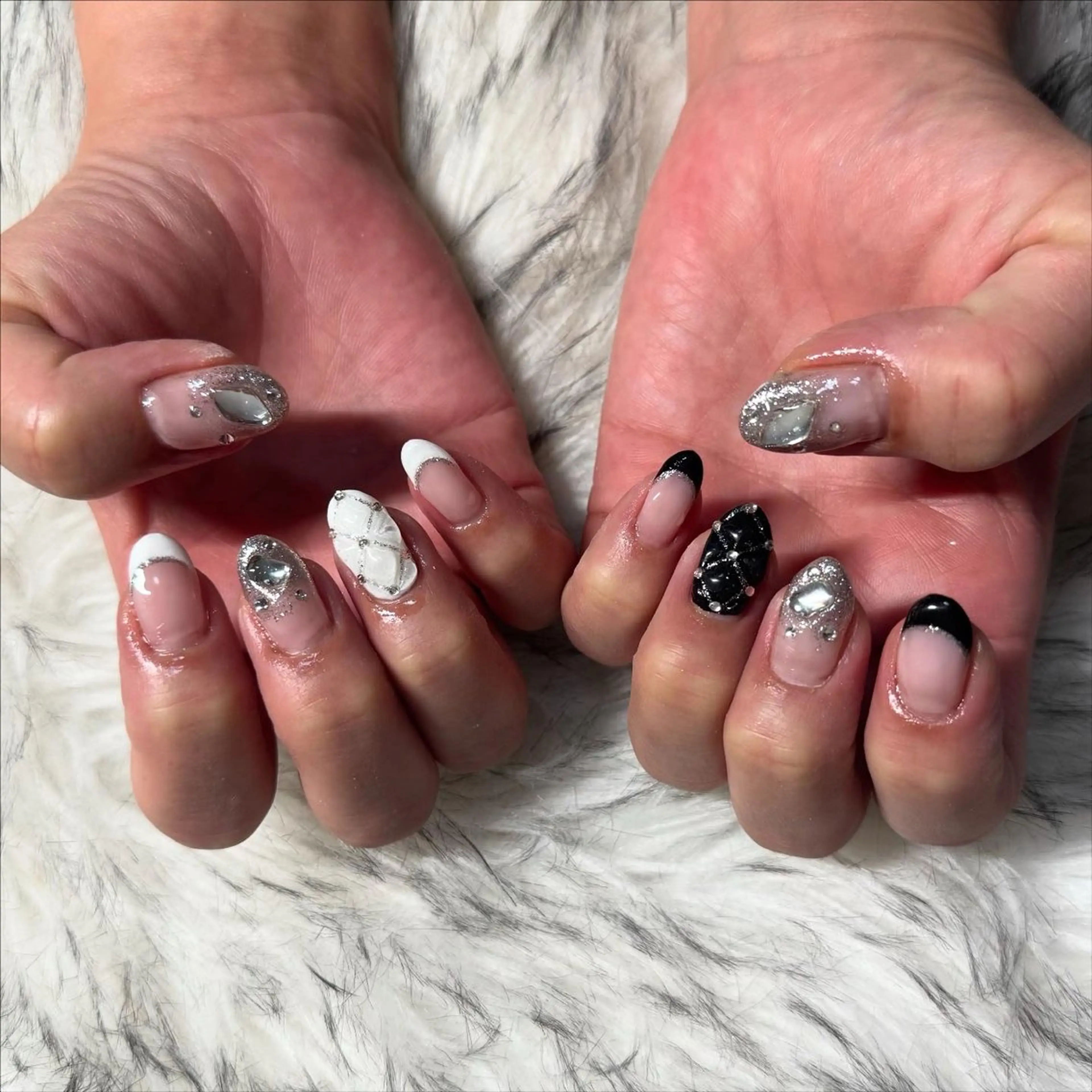 ミディアム ハンドネイル mao .のネイルデザイン