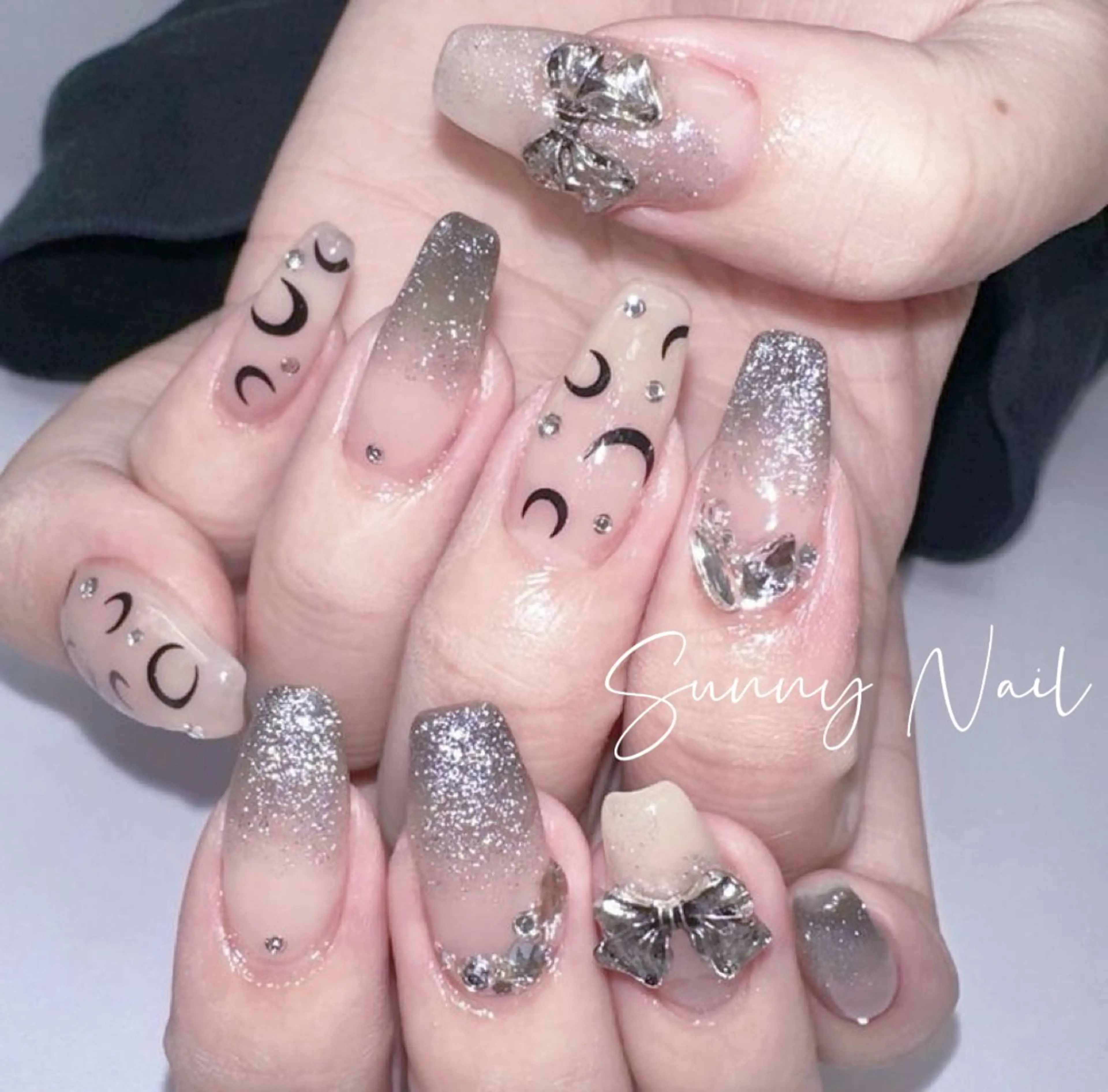 ネイル Sunnyサニー所属・桝井 春奈のネイルデザイン