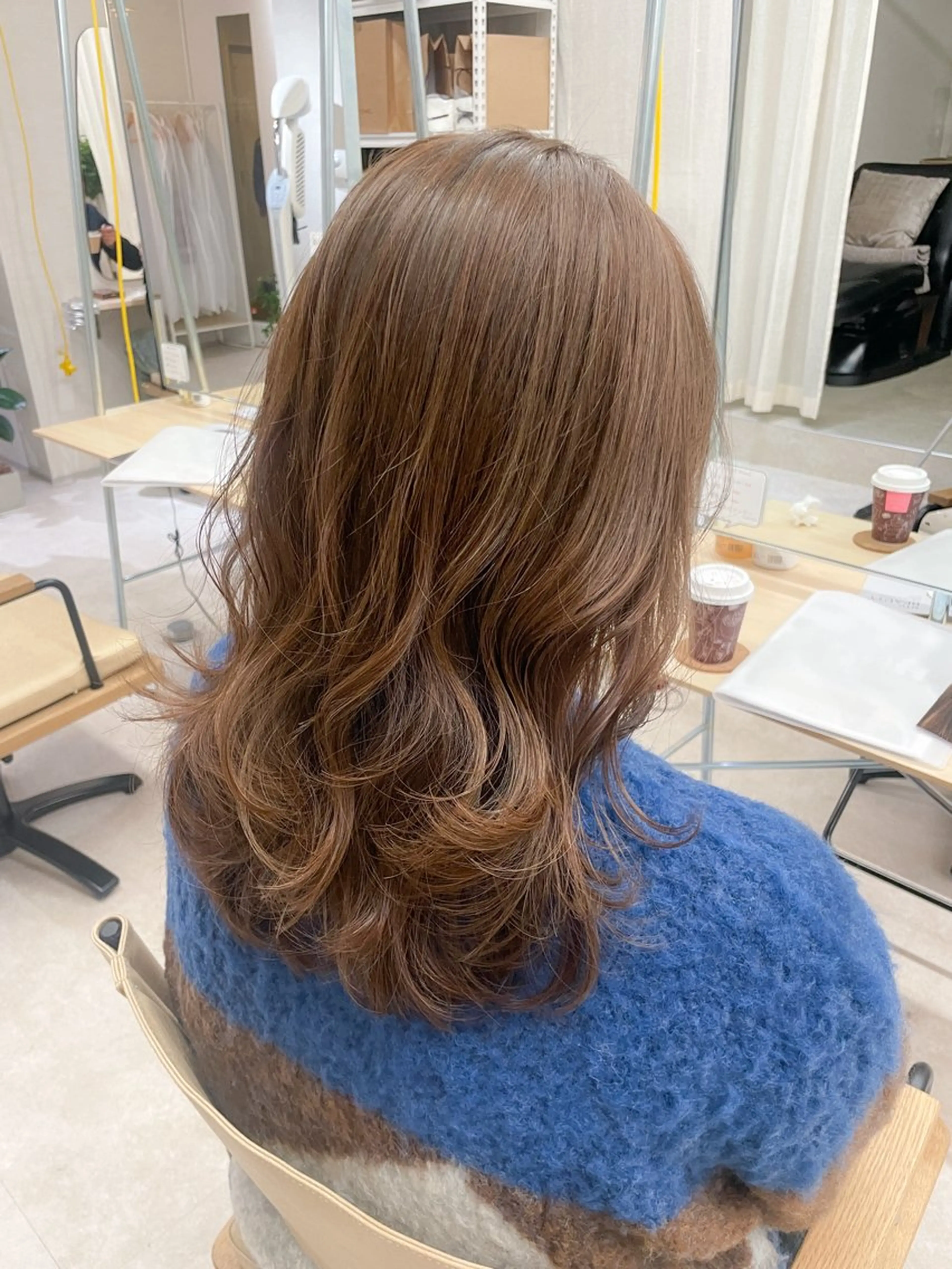 セミロング カラー Grand Link （グランリンク）のヘアスタイル