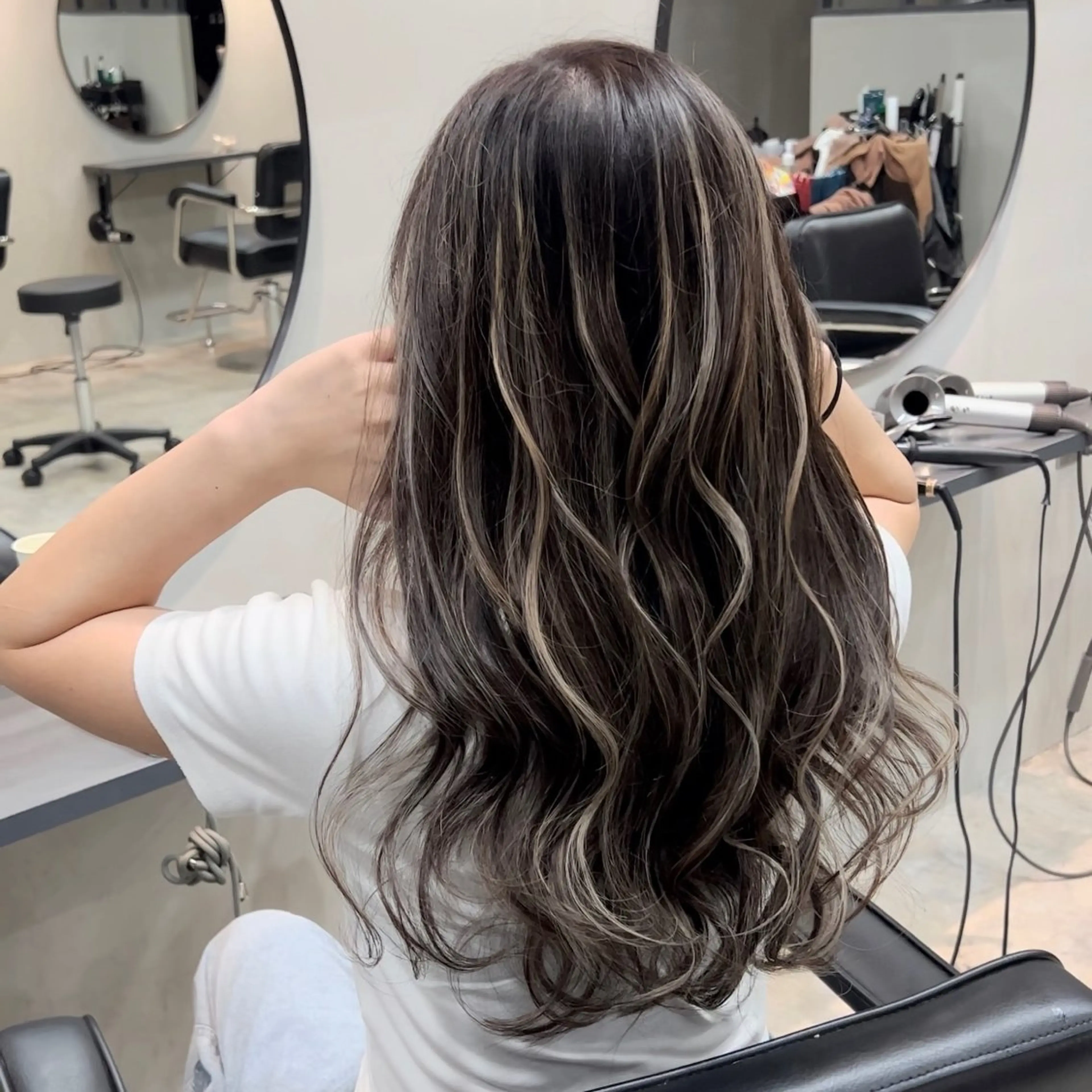ロング カラー カット ヘアカラー トリートメント lafith hair leco所属・西金 徹のヘアスタイル