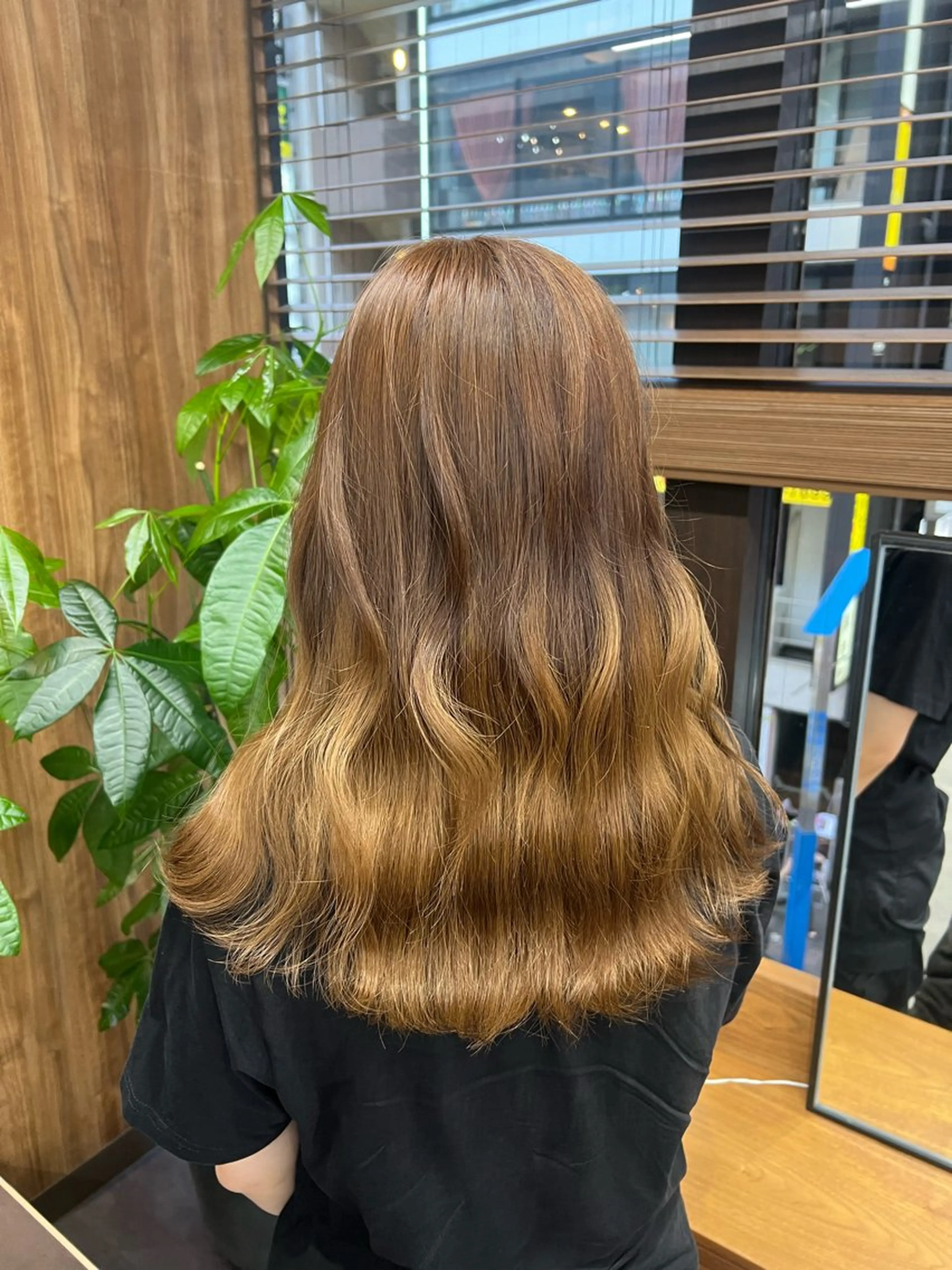 セミロング カラー ベージュカラー ブリーチ 透明感カラー カットモデル募集 八王子/kyocoのヘアスタイル