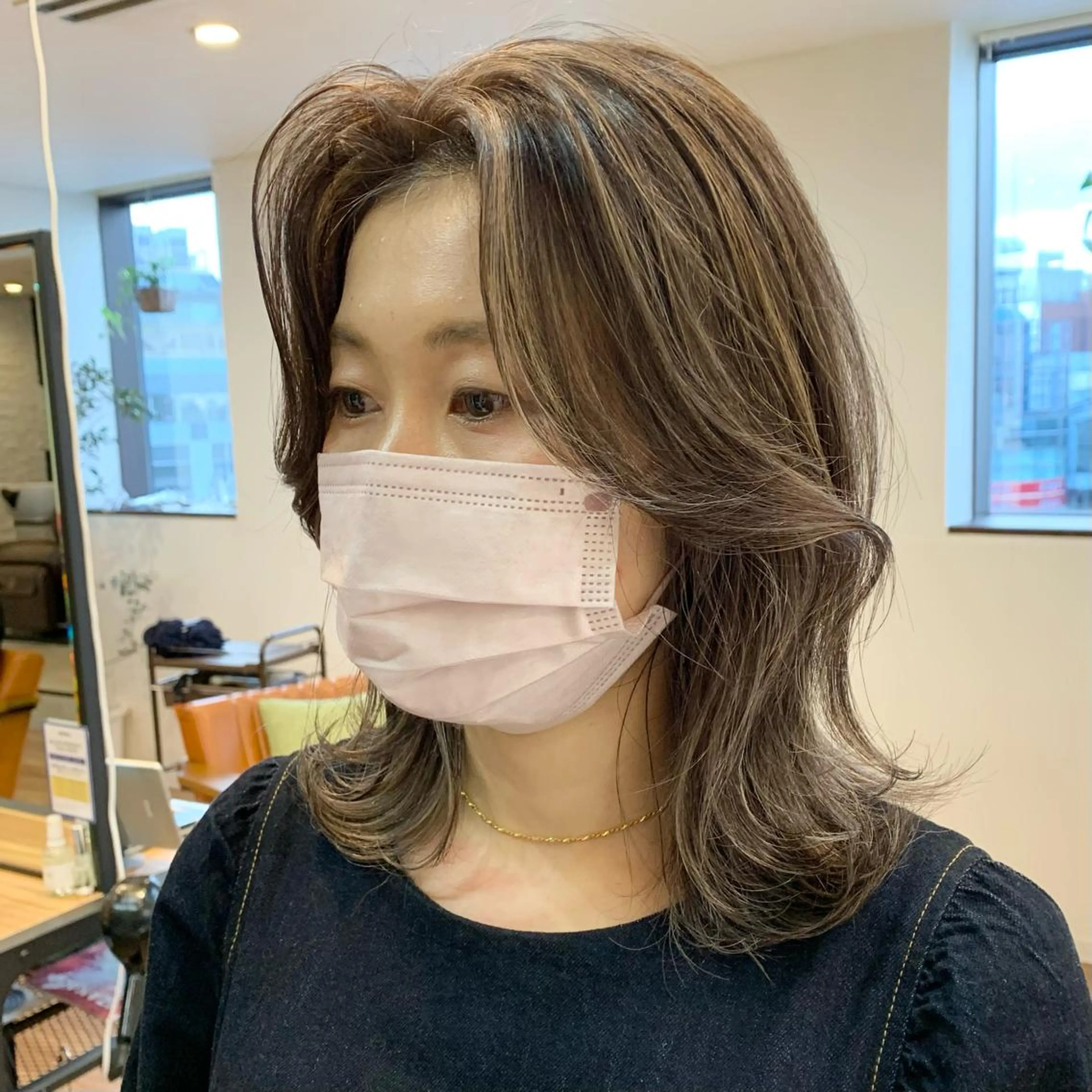 ミディアム カラー ハイライトカラー くびれヘア ハイライト 【韓国風くびれヘア】 joule小木曽輝のヘアスタイル