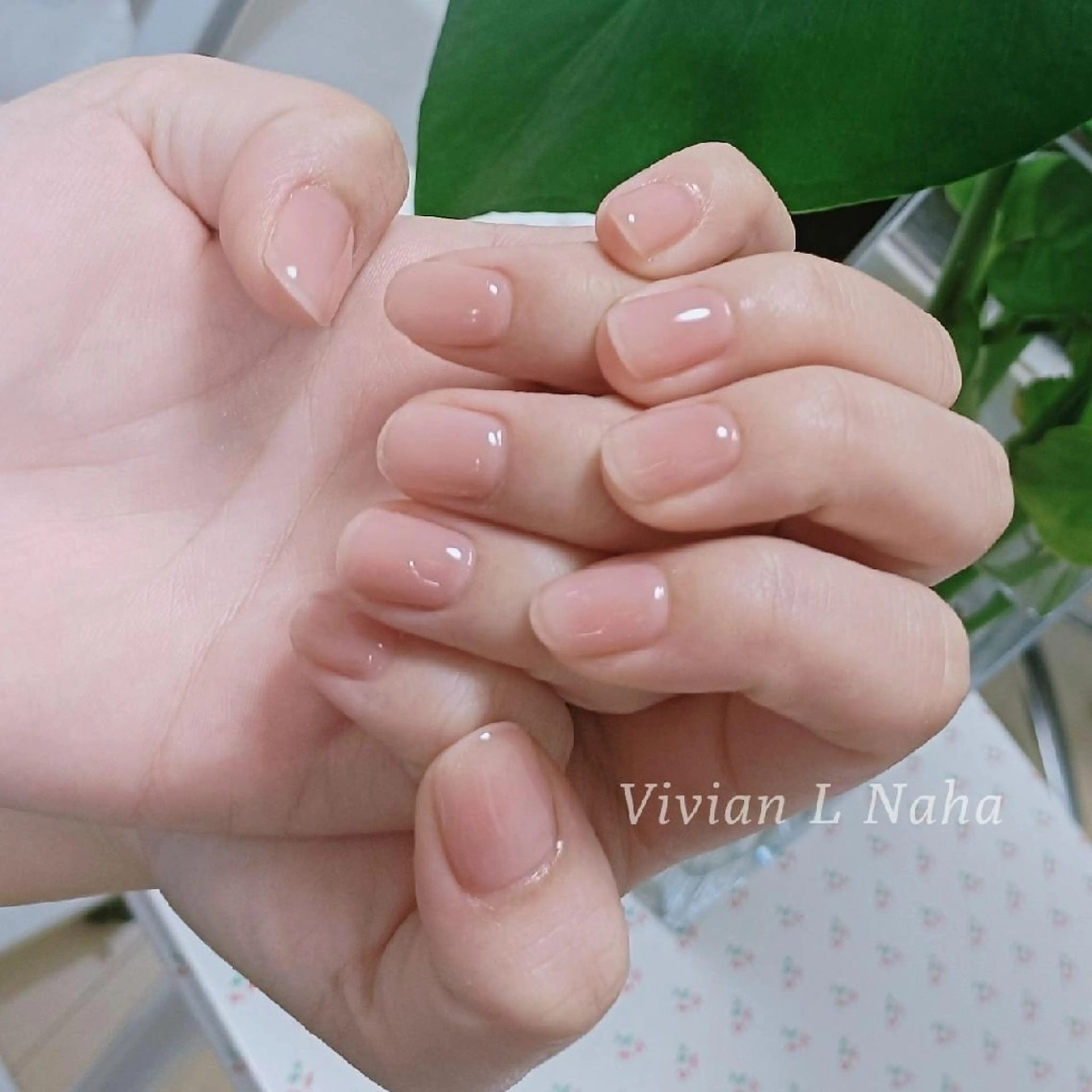 ネイル ハンドネイル Vivian L Naha  Tia　のネイルデザイン